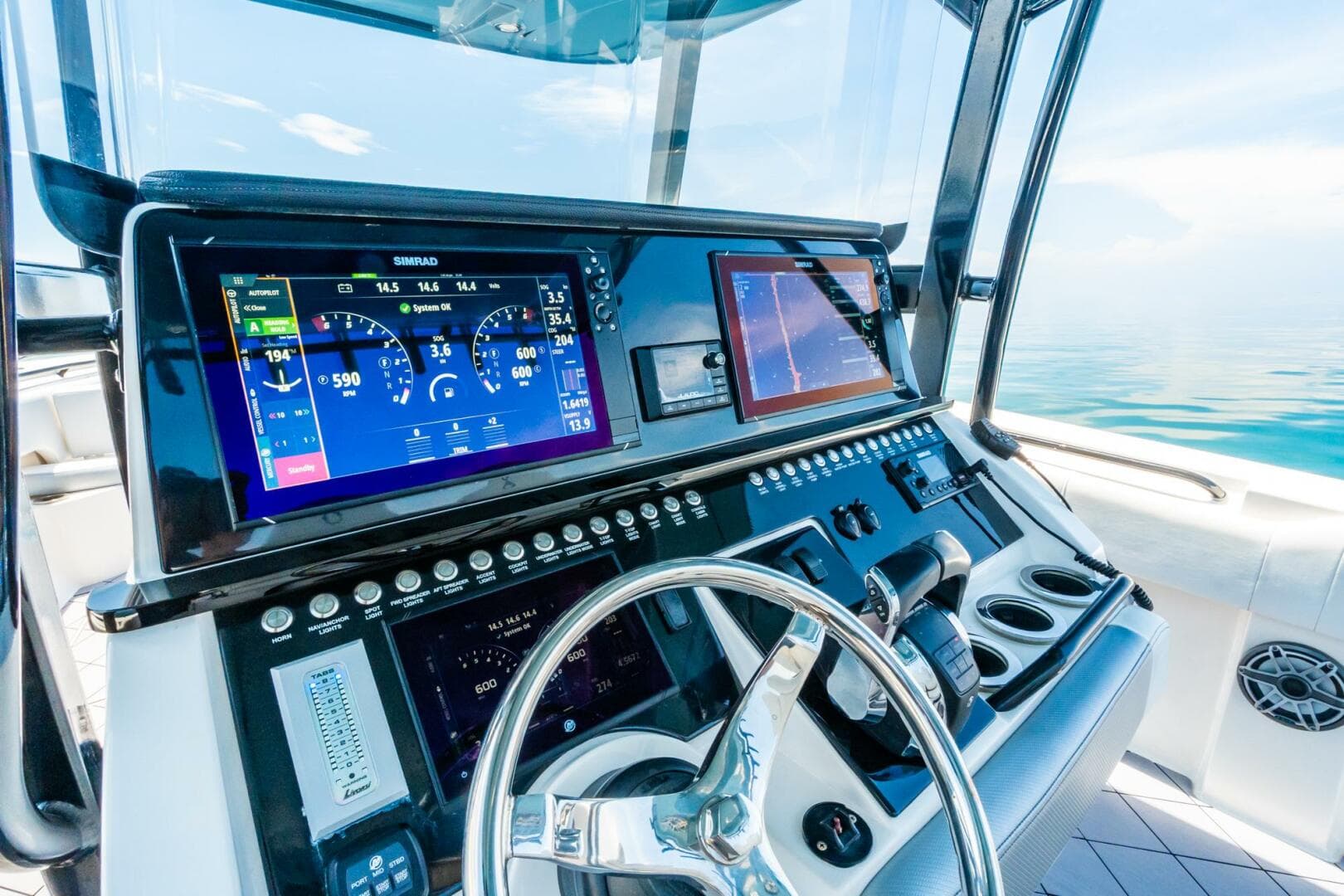 2020 Fountain 38 Center Console