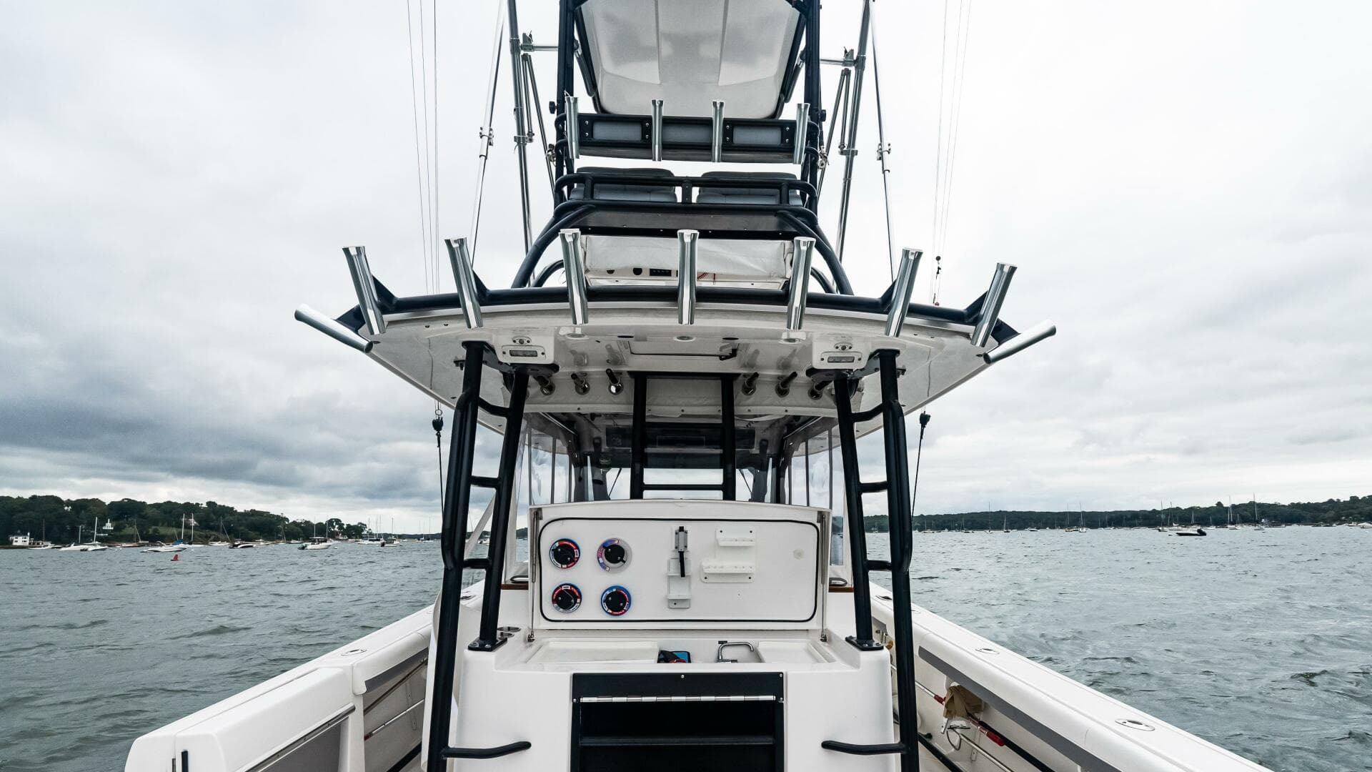 2017 Everglades 435 CC