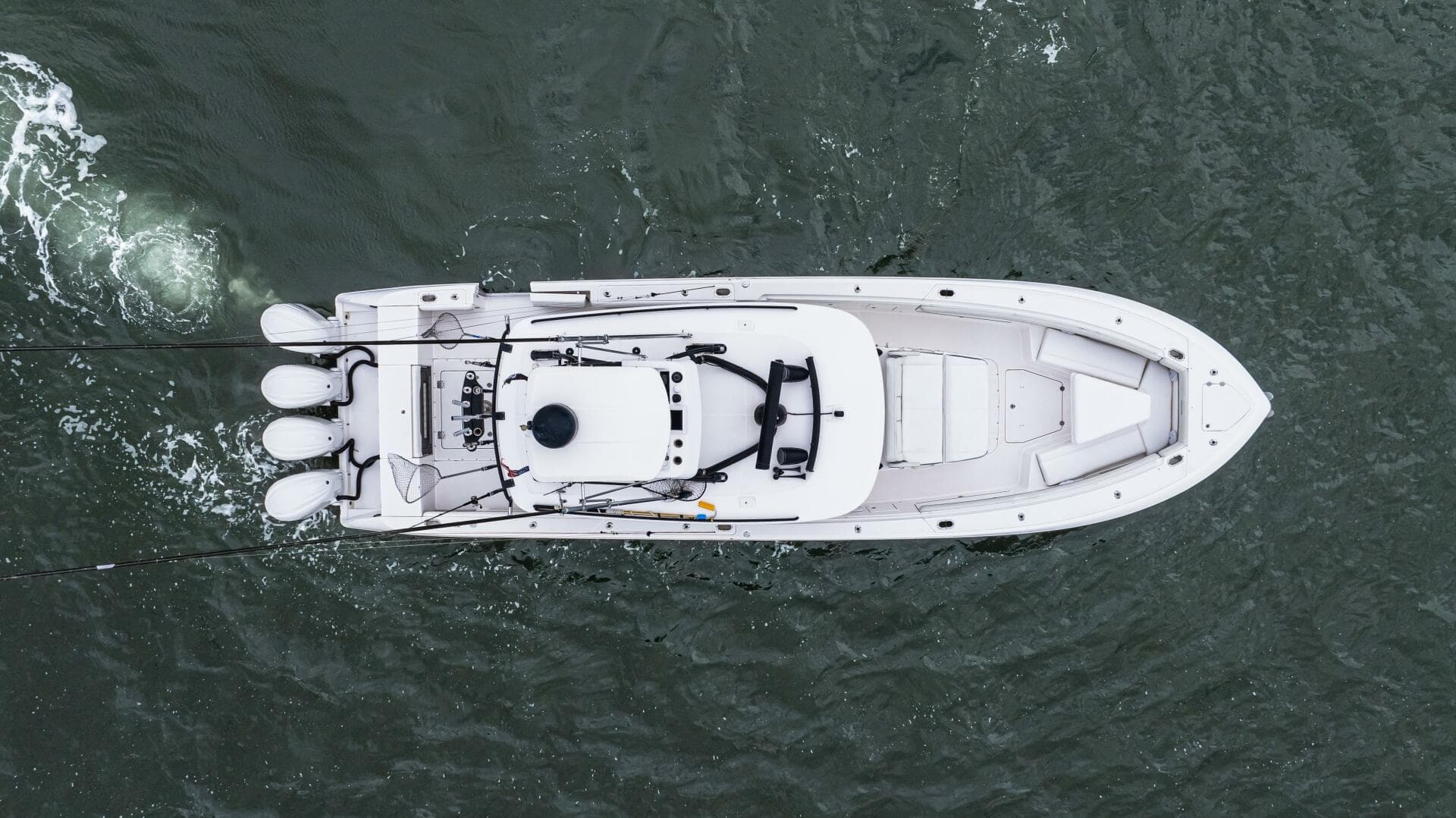 2017 Everglades 435 CC