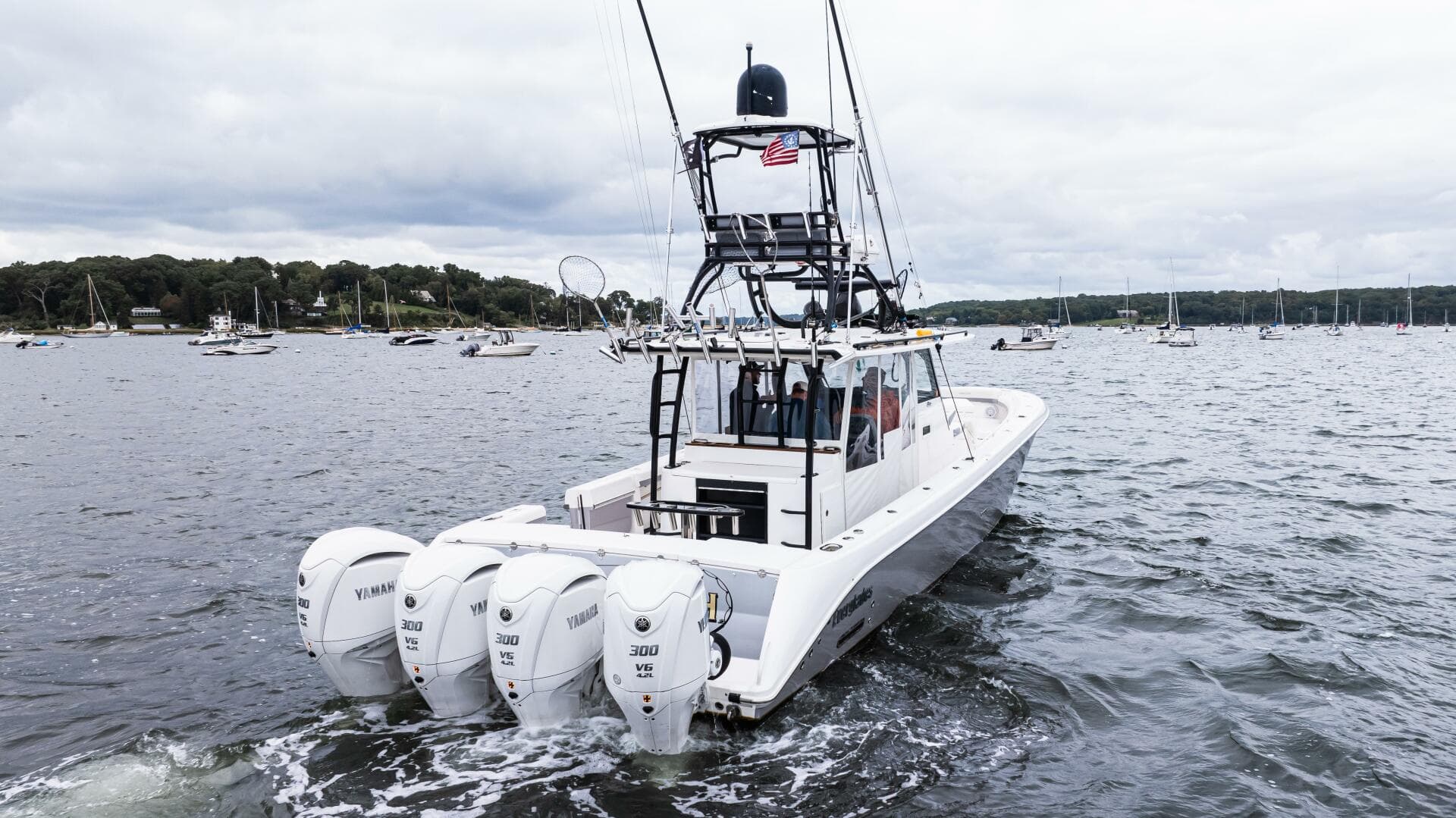 2017 Everglades 435 CC