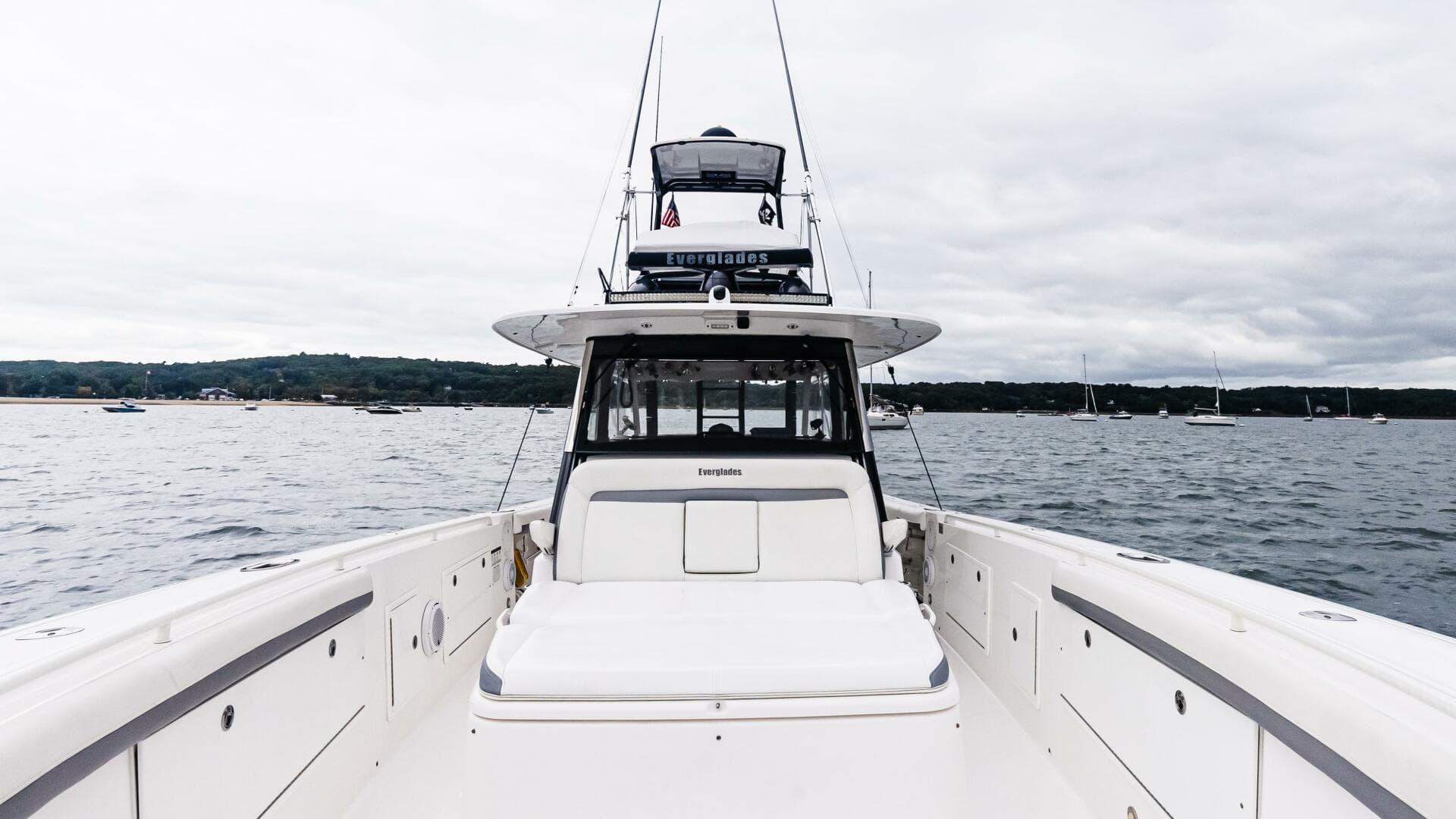 2017 Everglades 435 CC