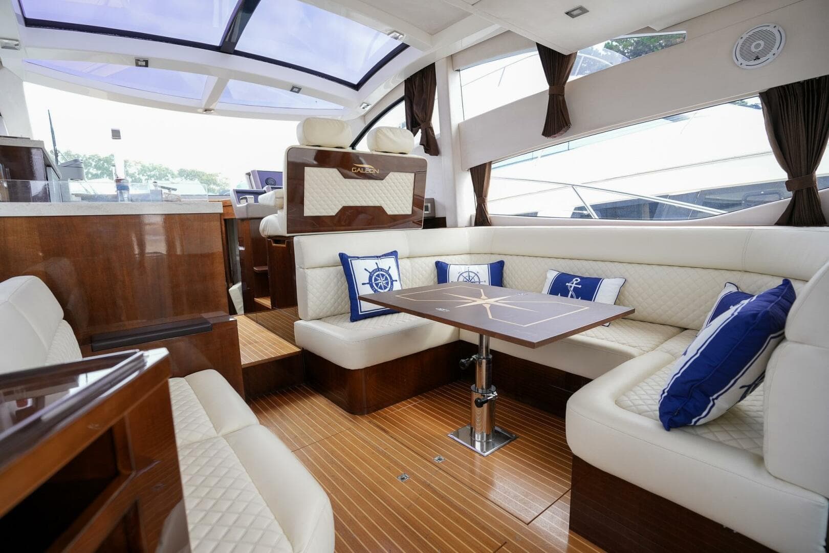 2017 Galeon 43 SKY