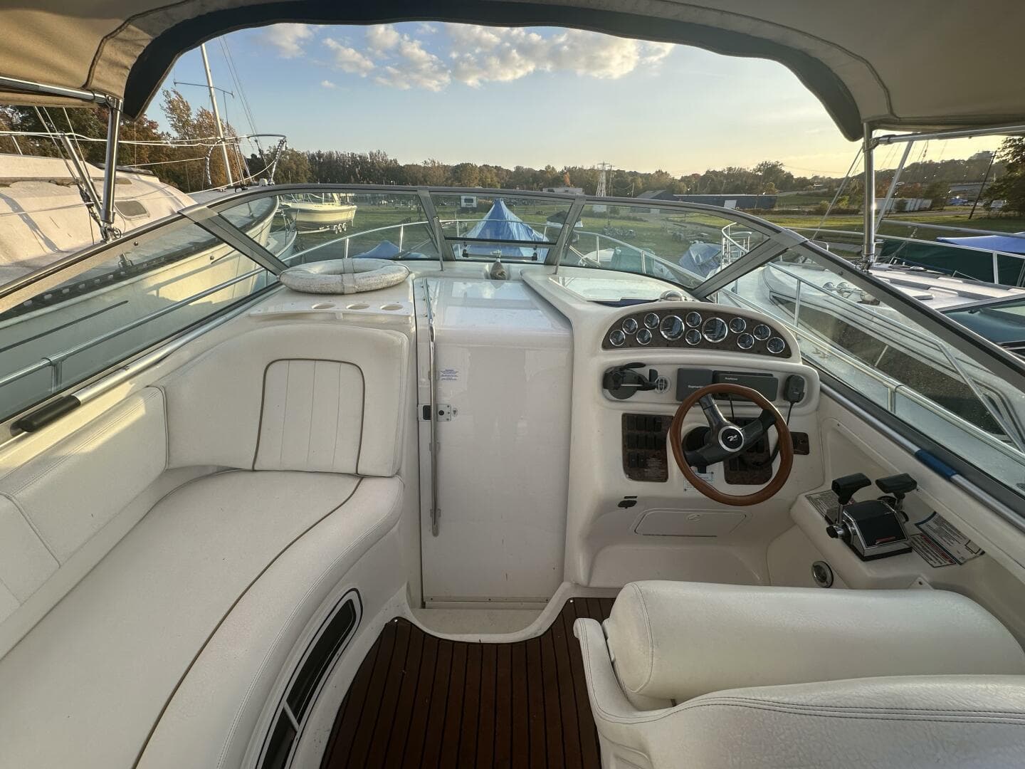 2000 Sea Ray 290