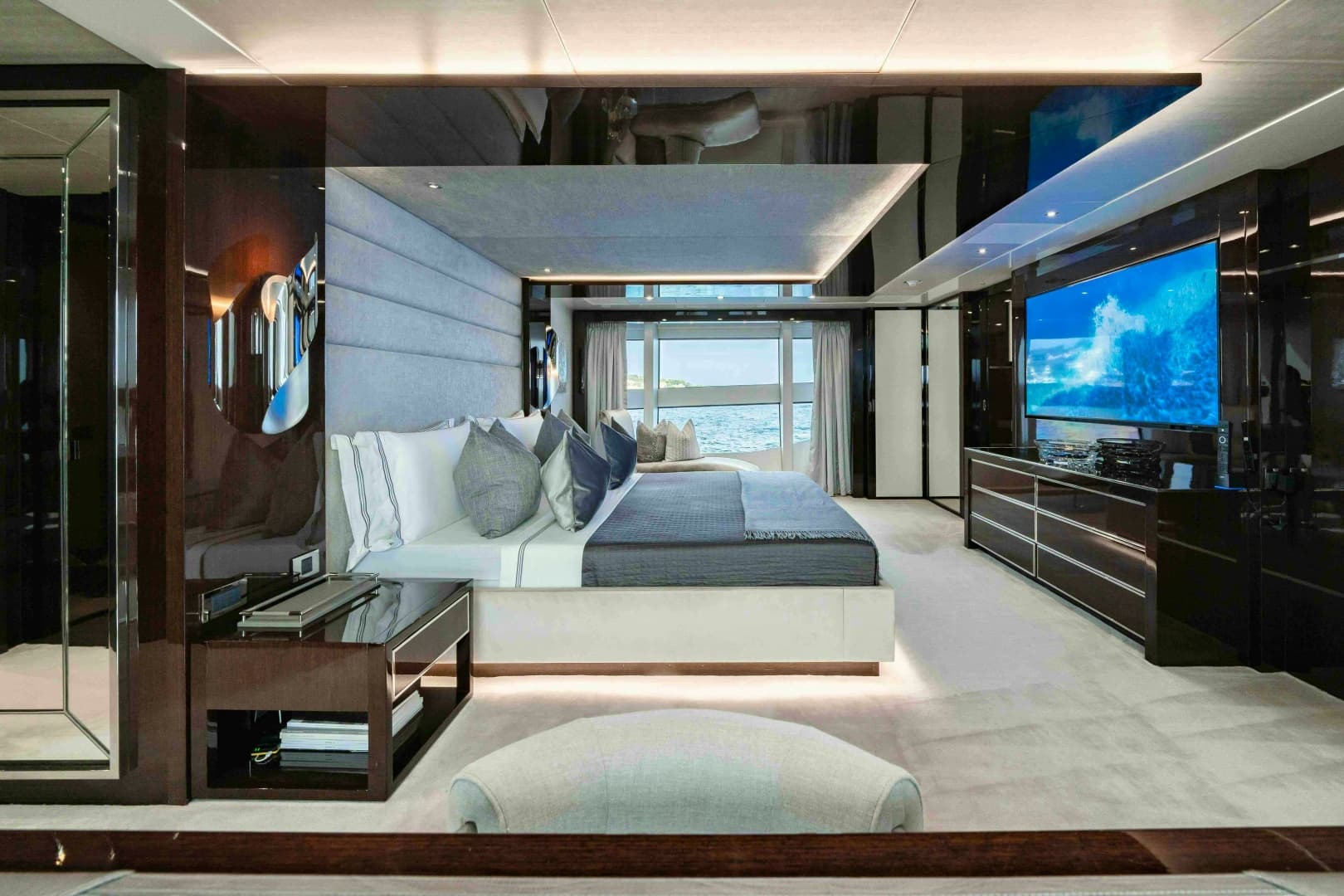 2016 Sunseeker Sunseeker 131 Yacht