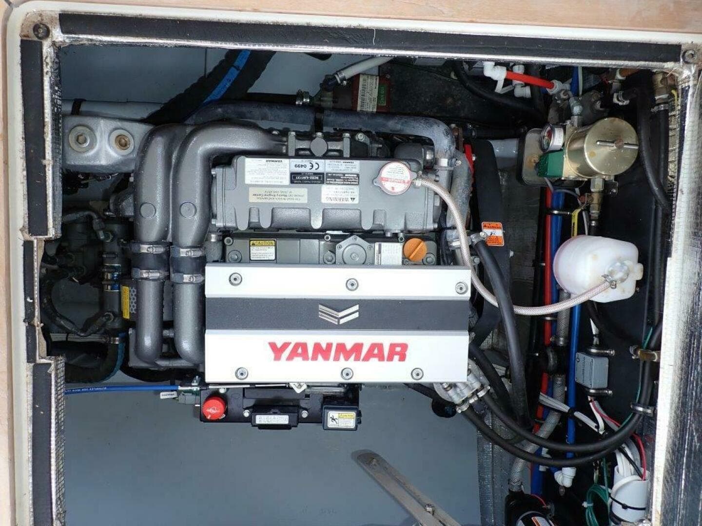 Launch 45 BLUE JACKET -Engine Room