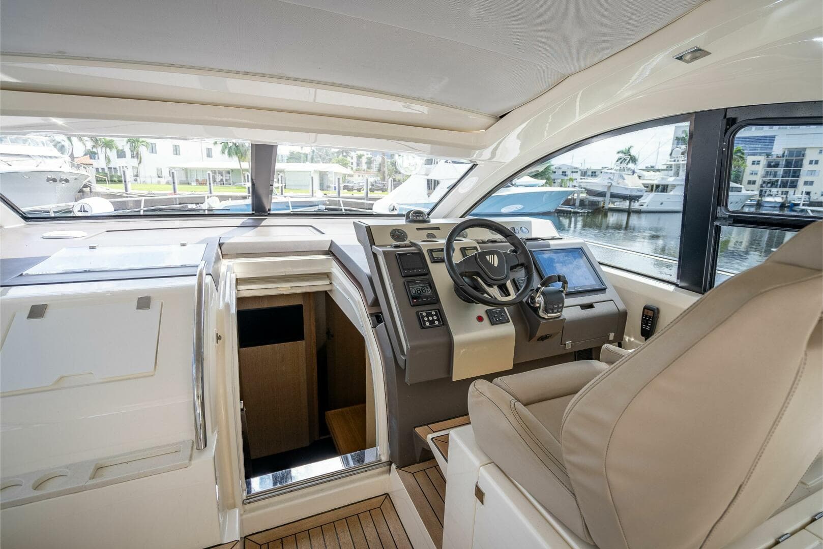 2015 Fairline Targa 48 Open
