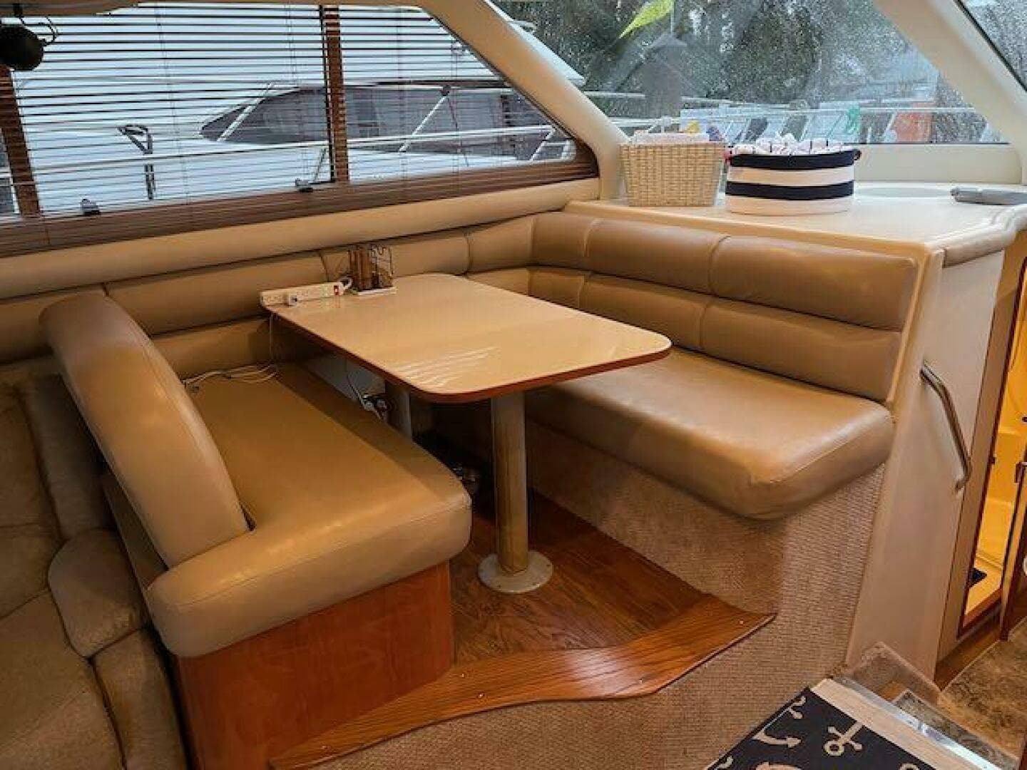 1999 Sea Ray 480 Sedan Bridge