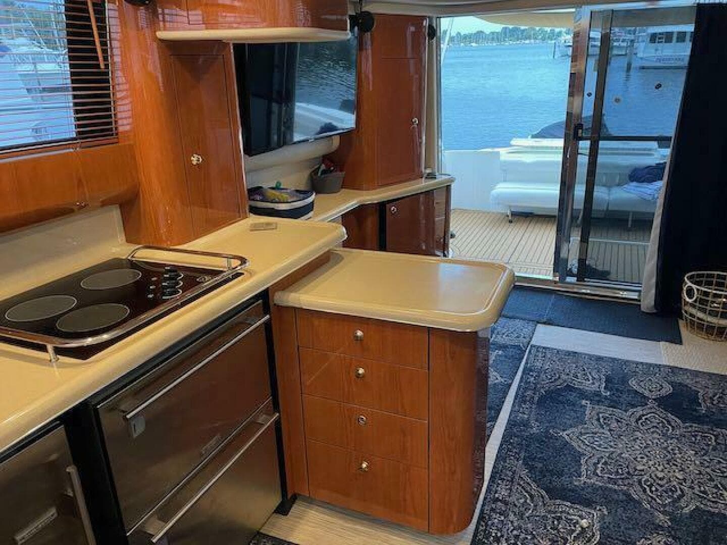 1999 Sea Ray 480 Sedan Bridge