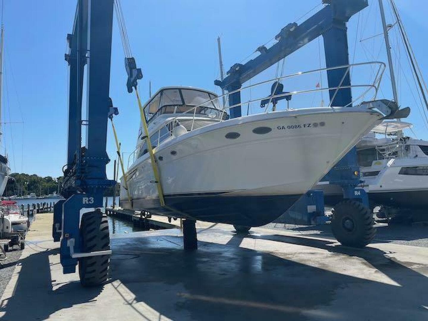 1999 Sea Ray 480 Sedan Bridge