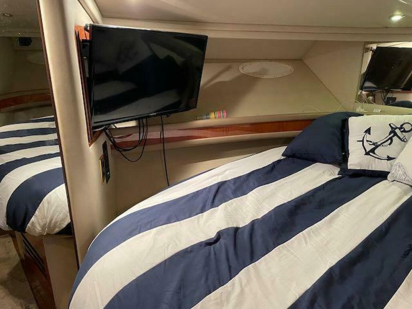 1999 Sea Ray 480 Sedan Bridge