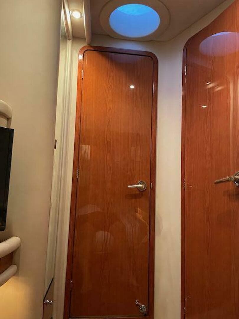 1999 Sea Ray 480 Sedan Bridge