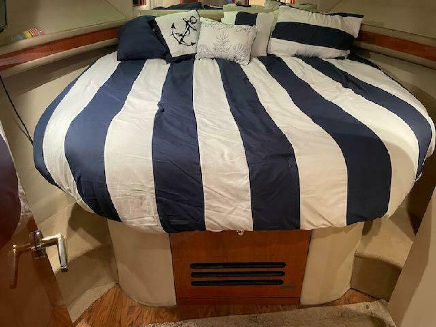 1999 Sea Ray 480 Sedan Bridge