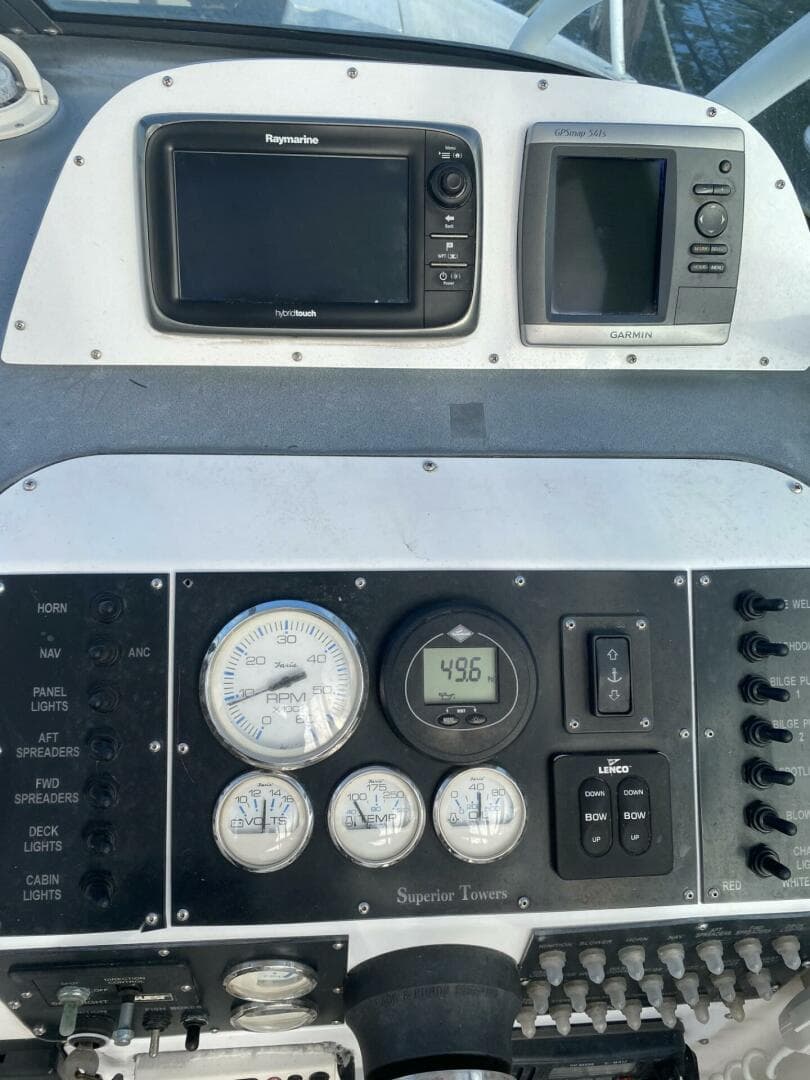 1999 Bayliner 2052 Trophy