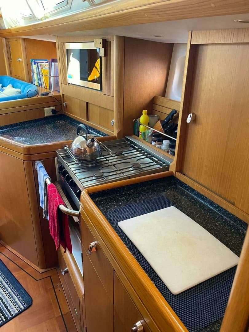 2003 Oyster Yachts 