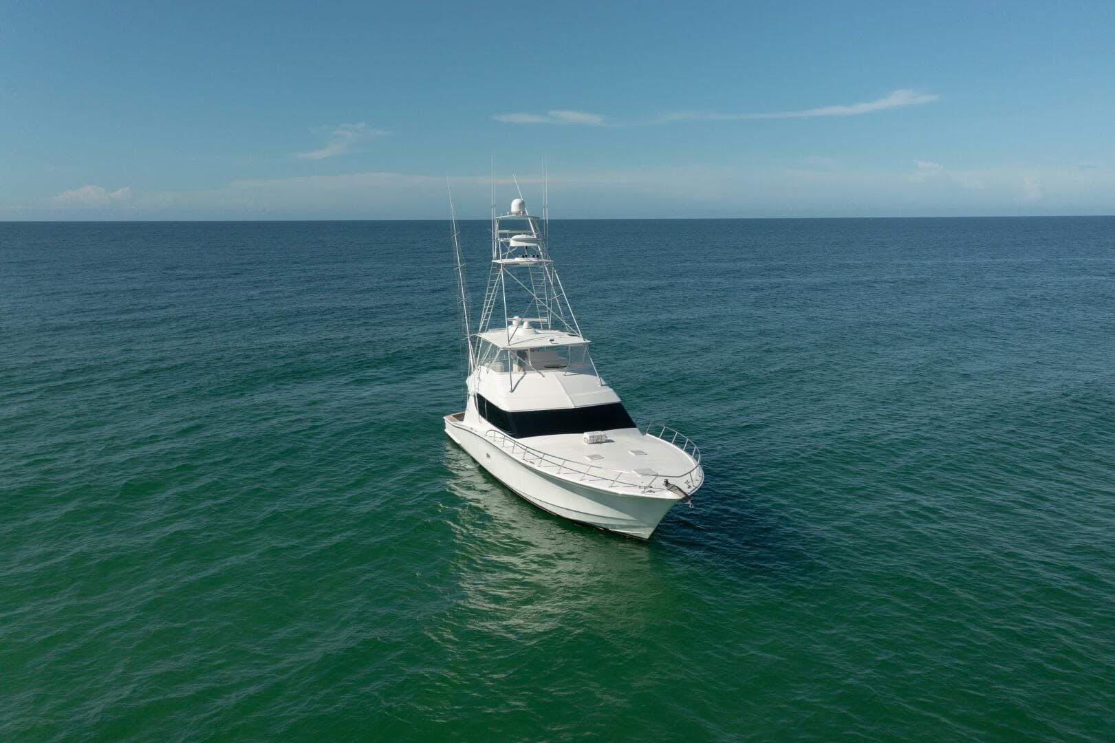 2005 Hatteras 68 Convertible- Bow