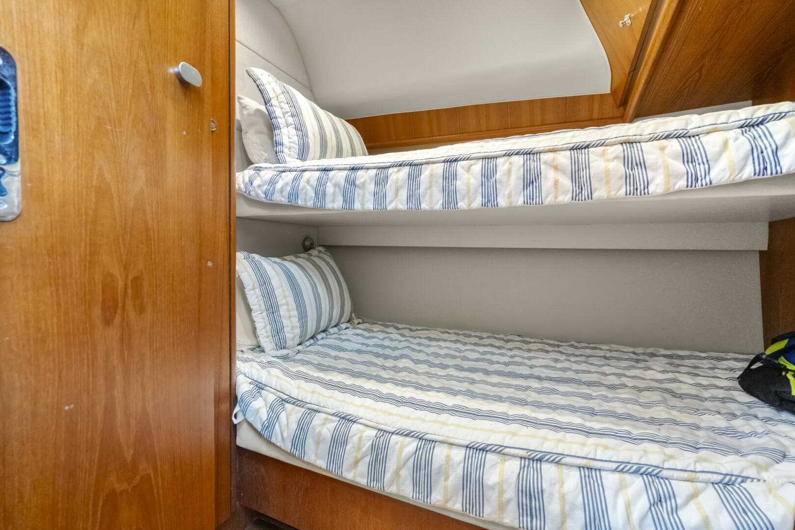 2007 Tiara Yachts 4200 Open