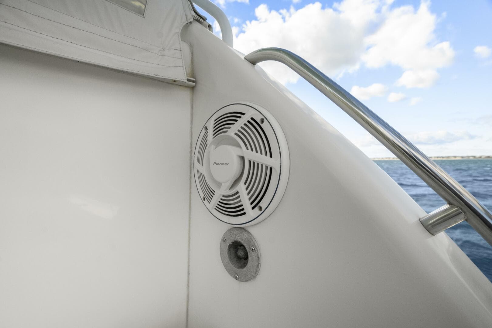 2007 Tiara Yachts 4200 Open