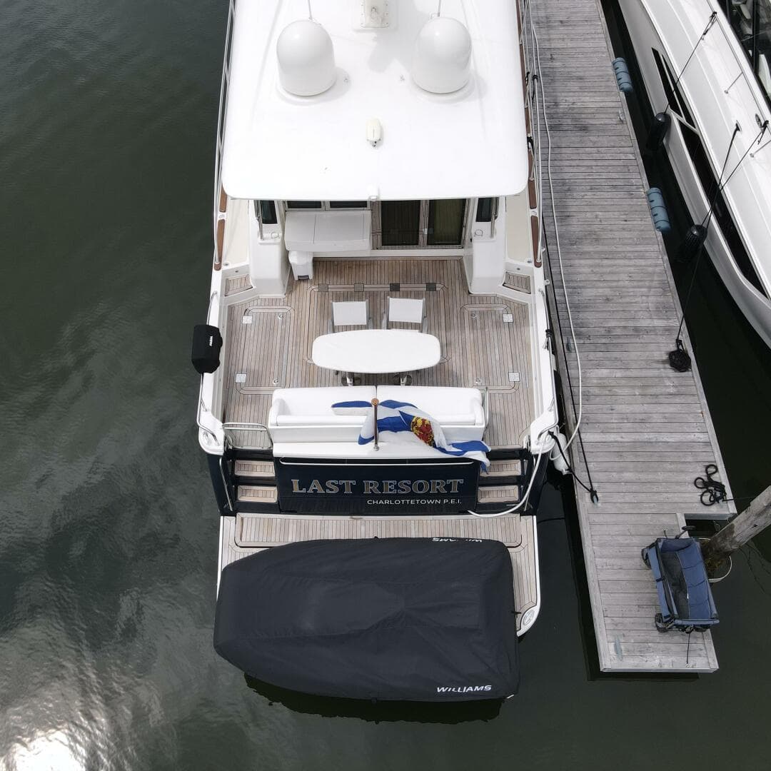 2021 Sabre 58 Salon Express