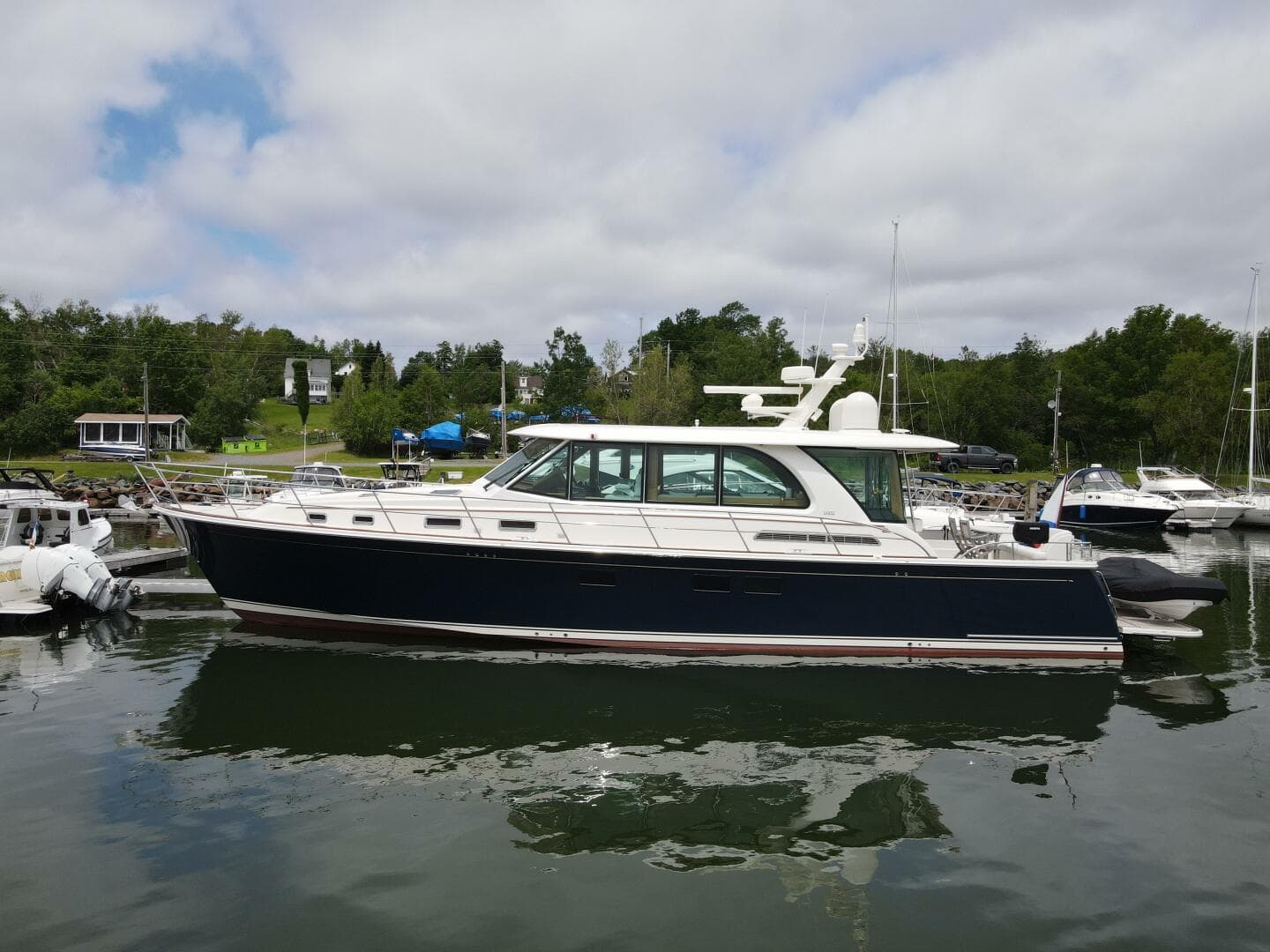 2021 Sabre 58 Salon Express