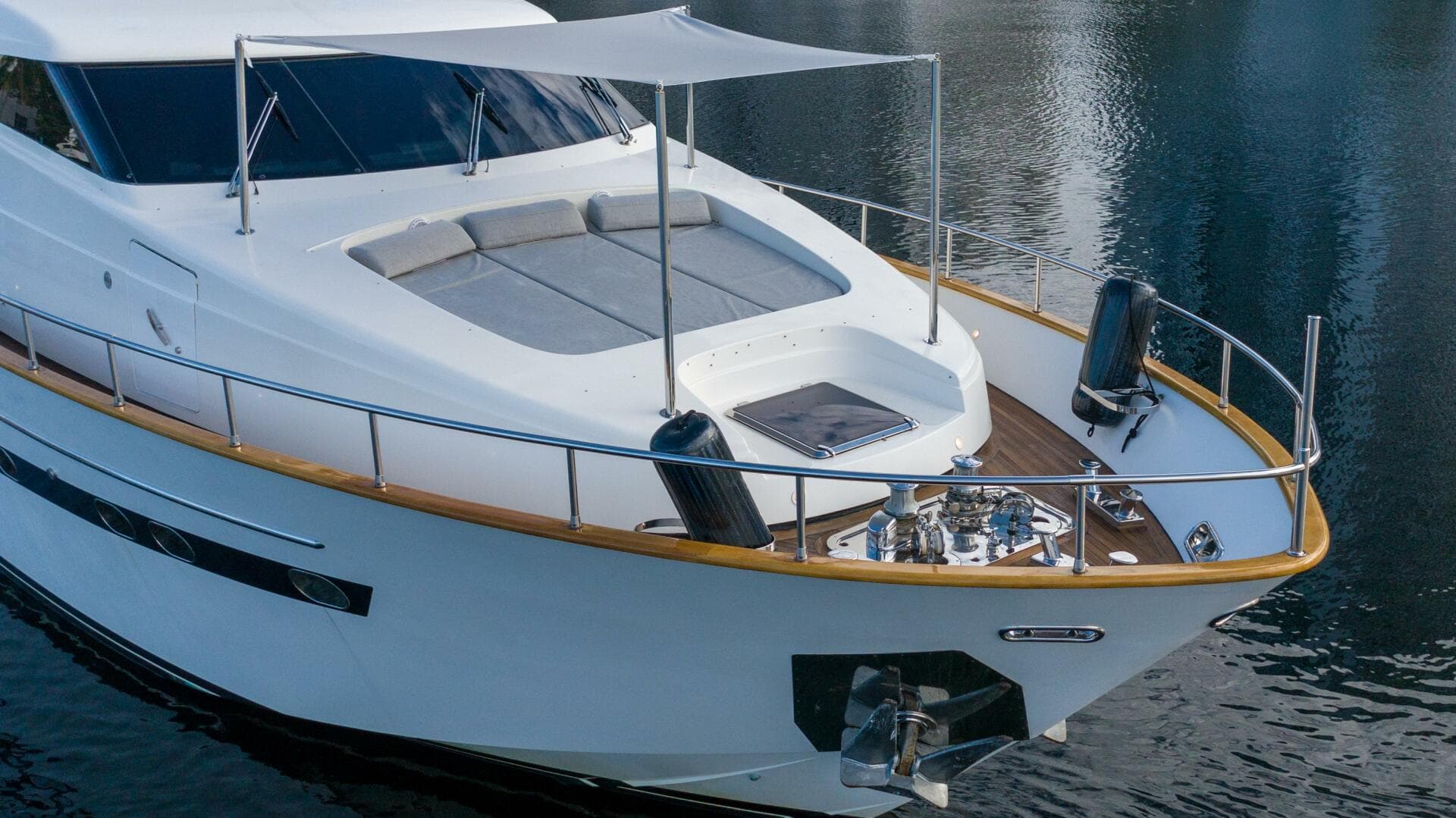 2005 Sanlorenzo SL82