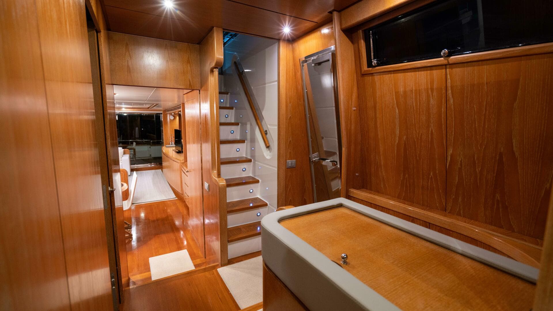 2005 Sanlorenzo SL82