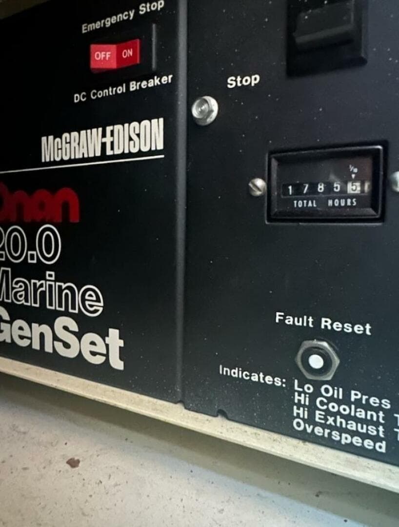 1984 Hatteras 53 Extended Deck Motor Yacht