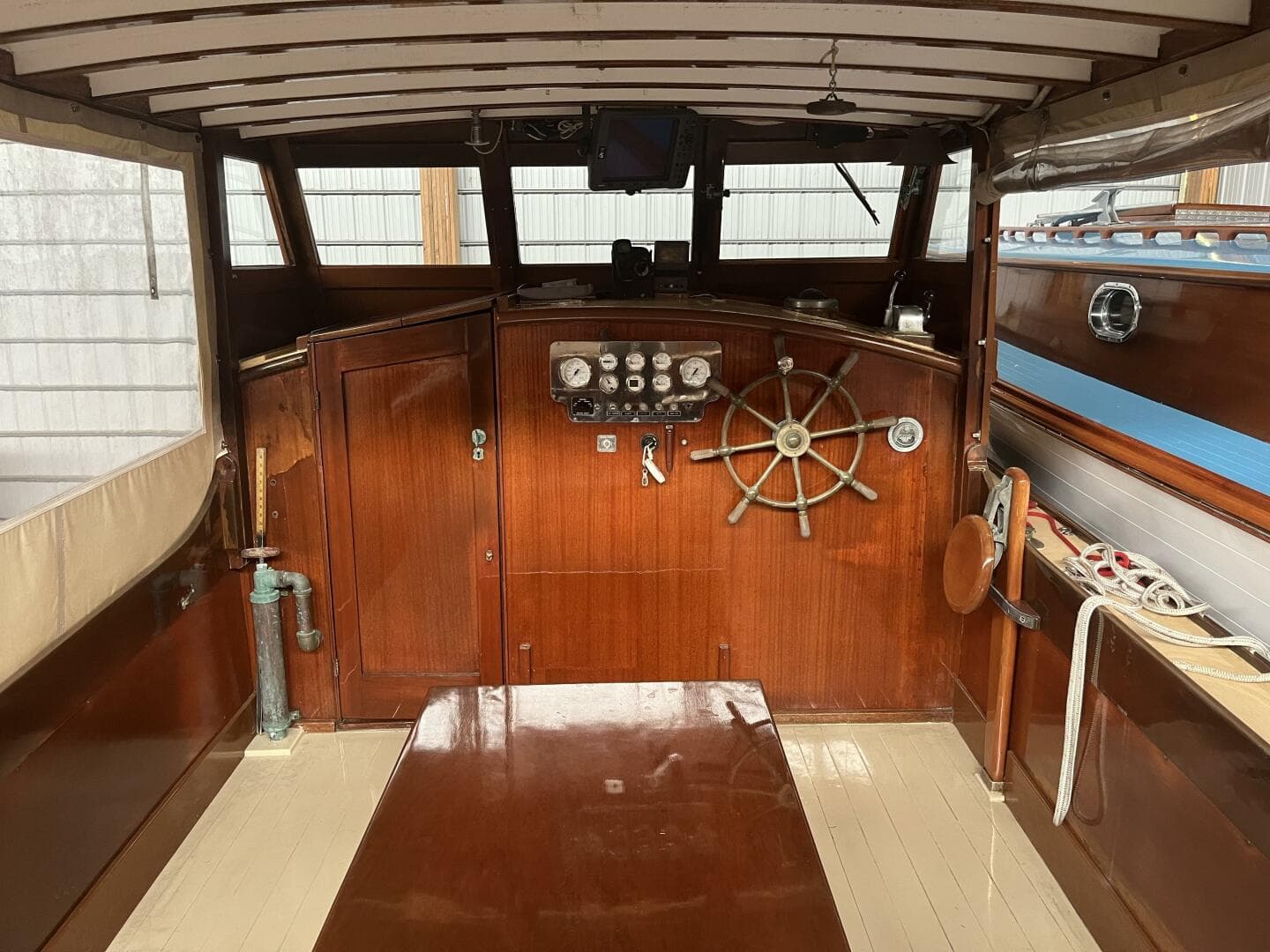 Adequate steering 22bulkhead