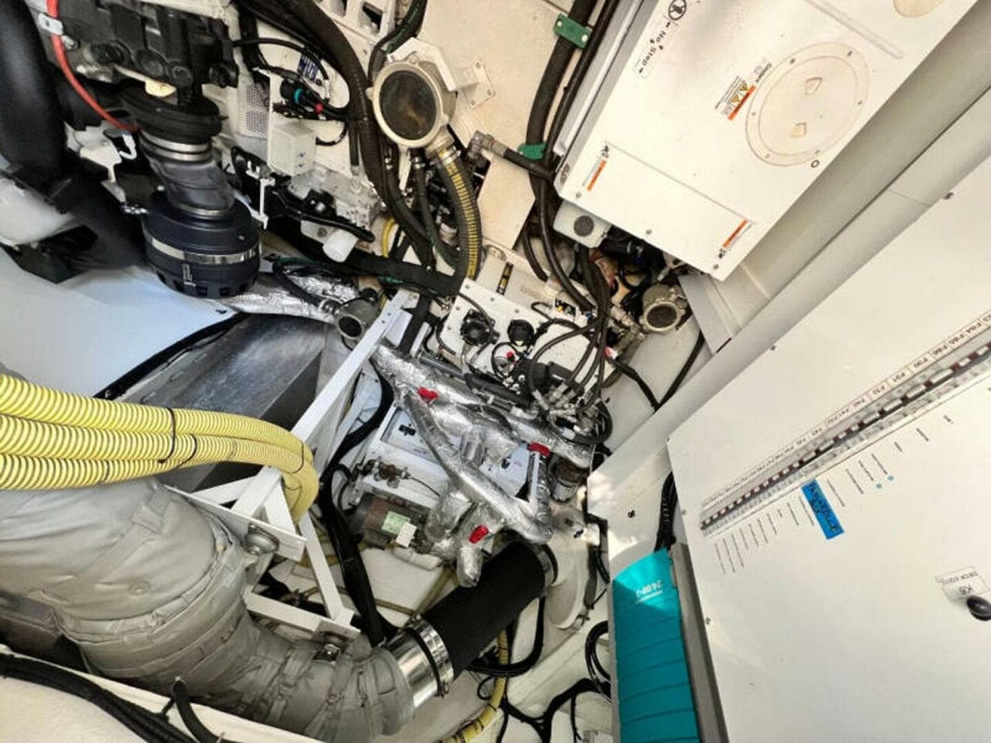 2020 Fairline Squadron