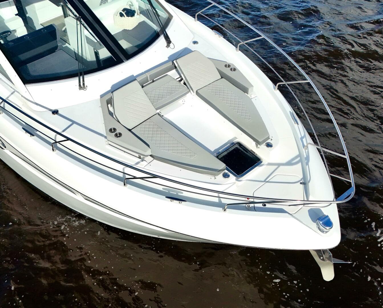 2020 Cruisers Yachts 50 Cantius