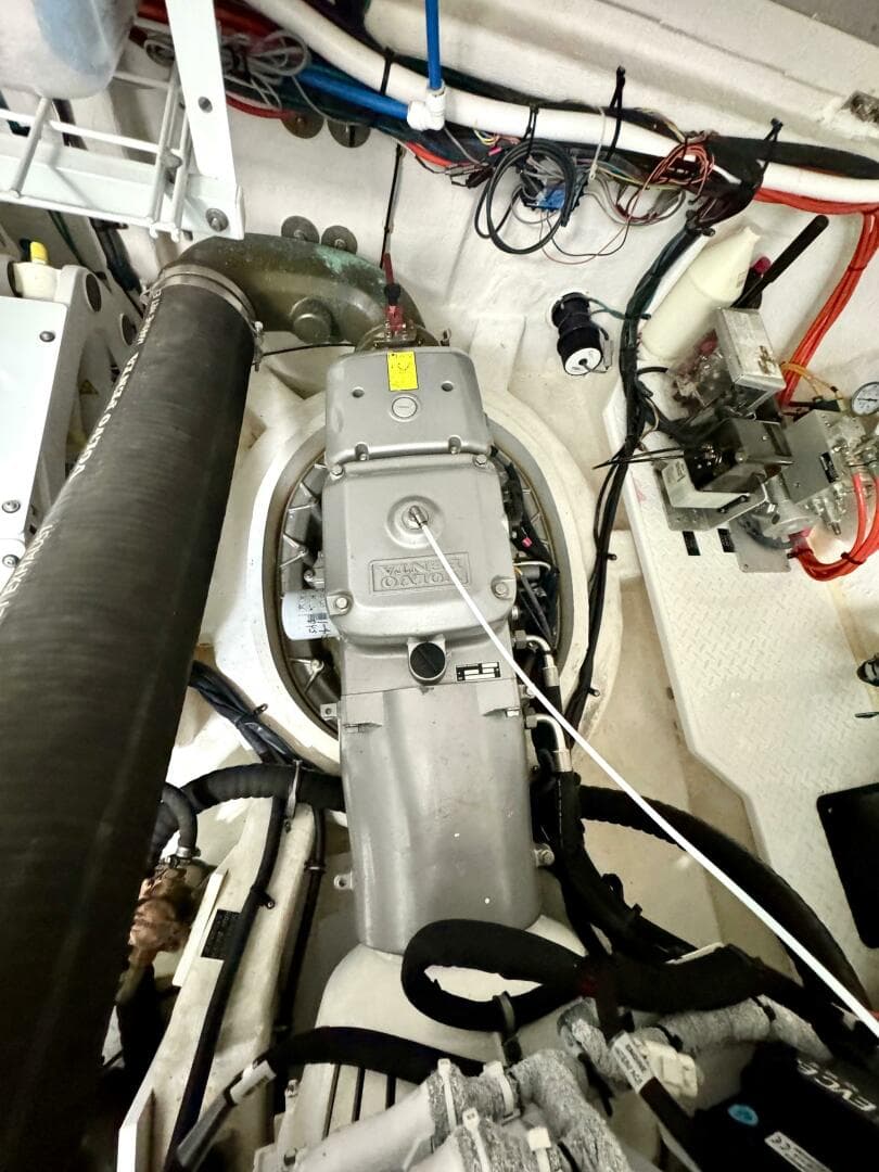 2020 Cruisers Yachts 50 Cantius