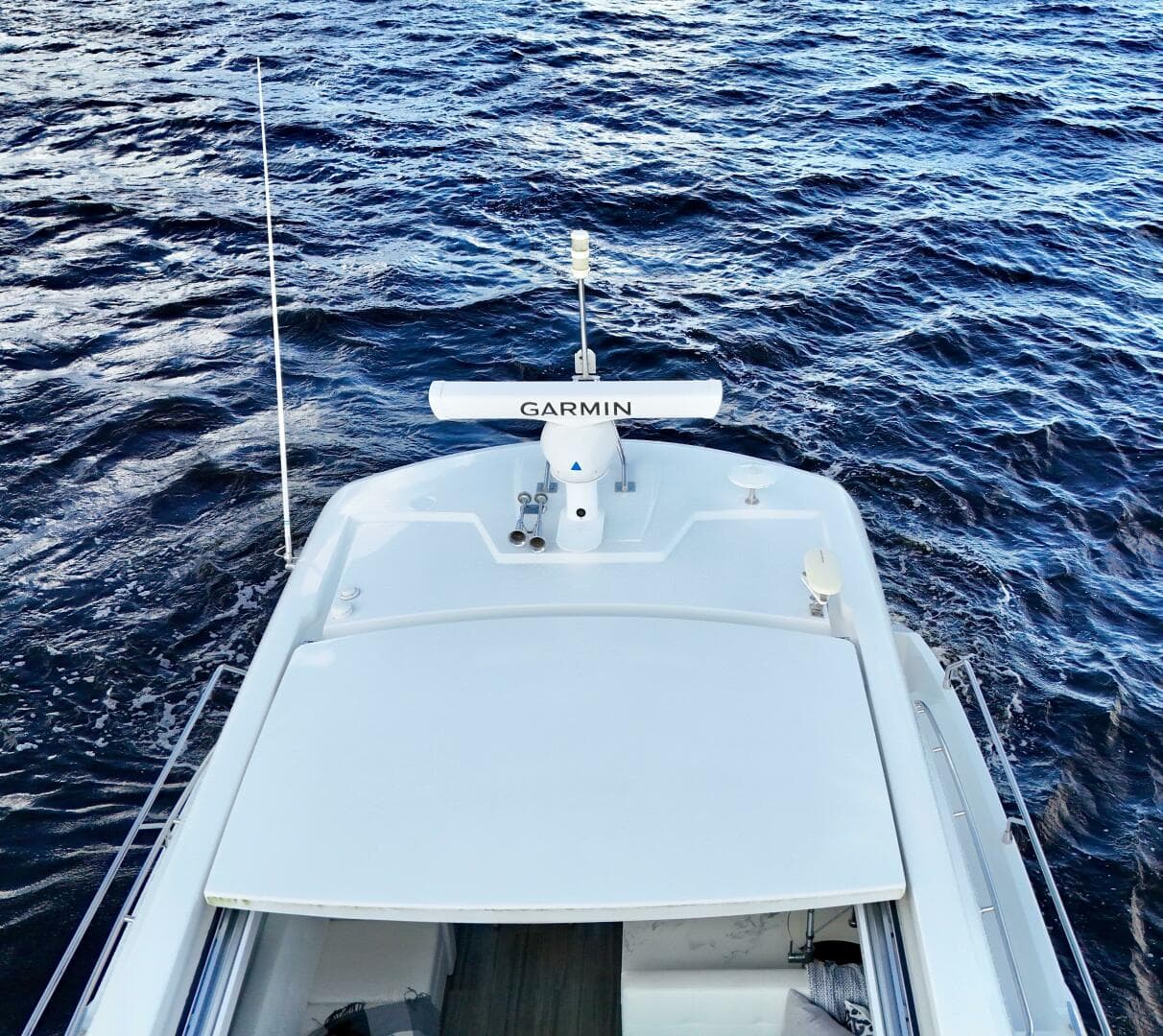 2020 Cruisers Yachts 50 Cantius