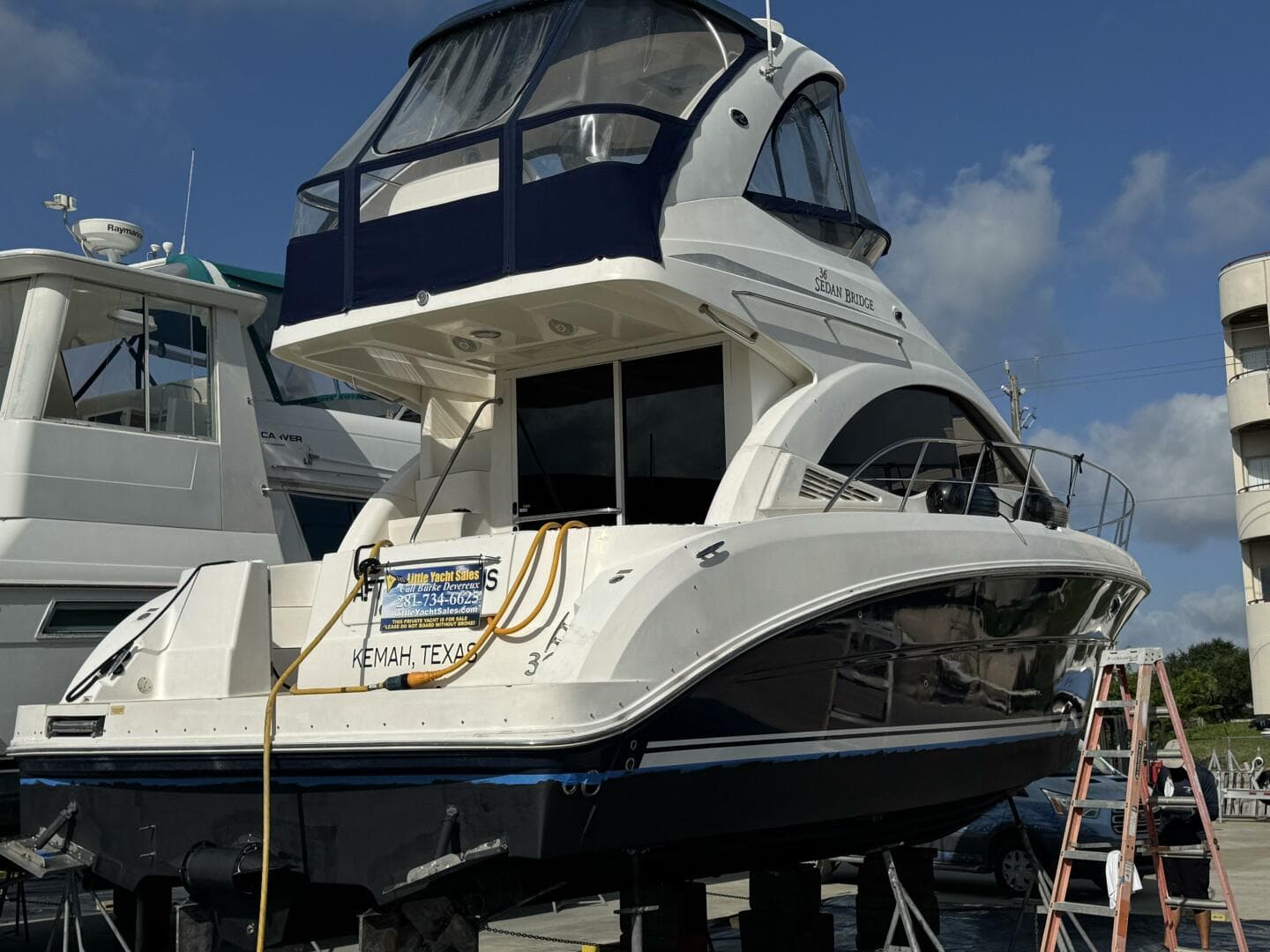 2007 Sea Ray 36 Sedan Bridge