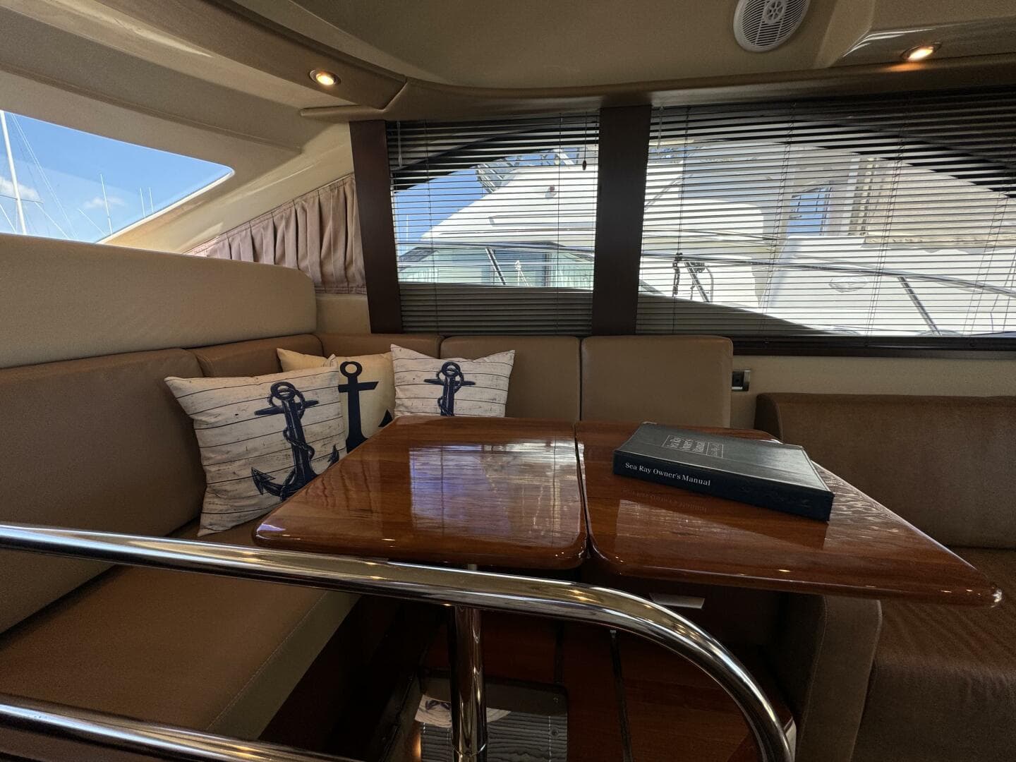 2007 Sea Ray 36 Sedan Bridge