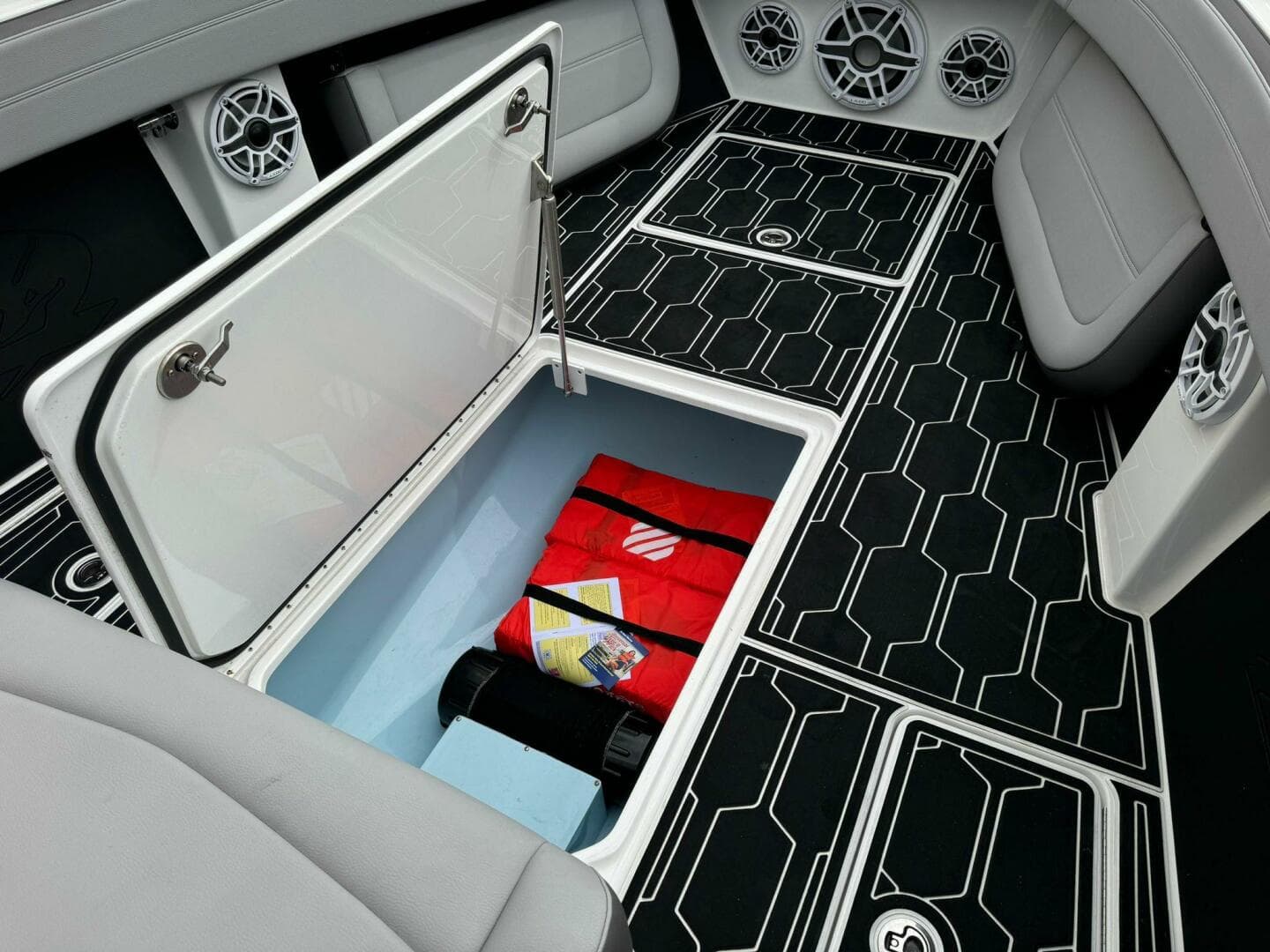 2024 Nor-Tech 392 Super Fish