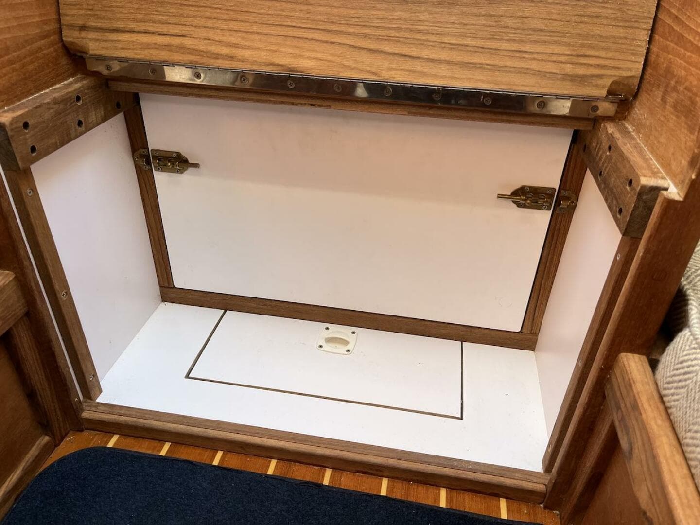 2017 Com-Pac 23 Mk IV