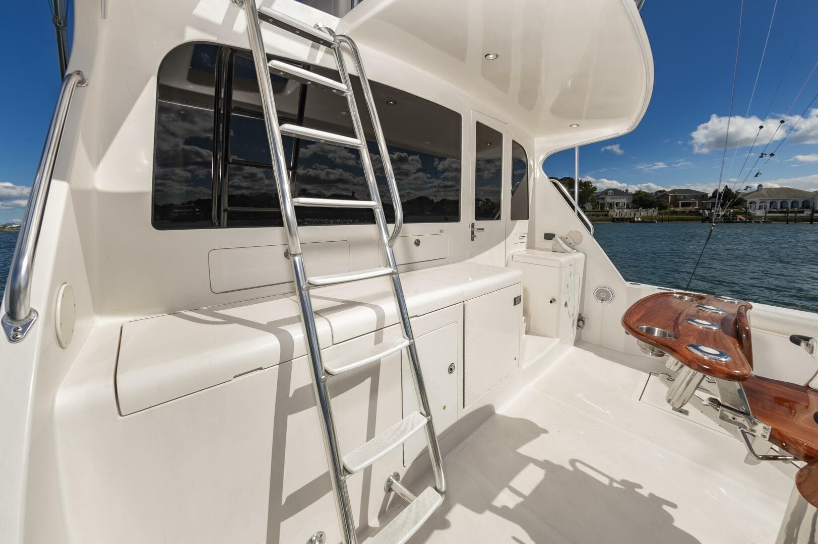 2008 Cabo 43 Convertible