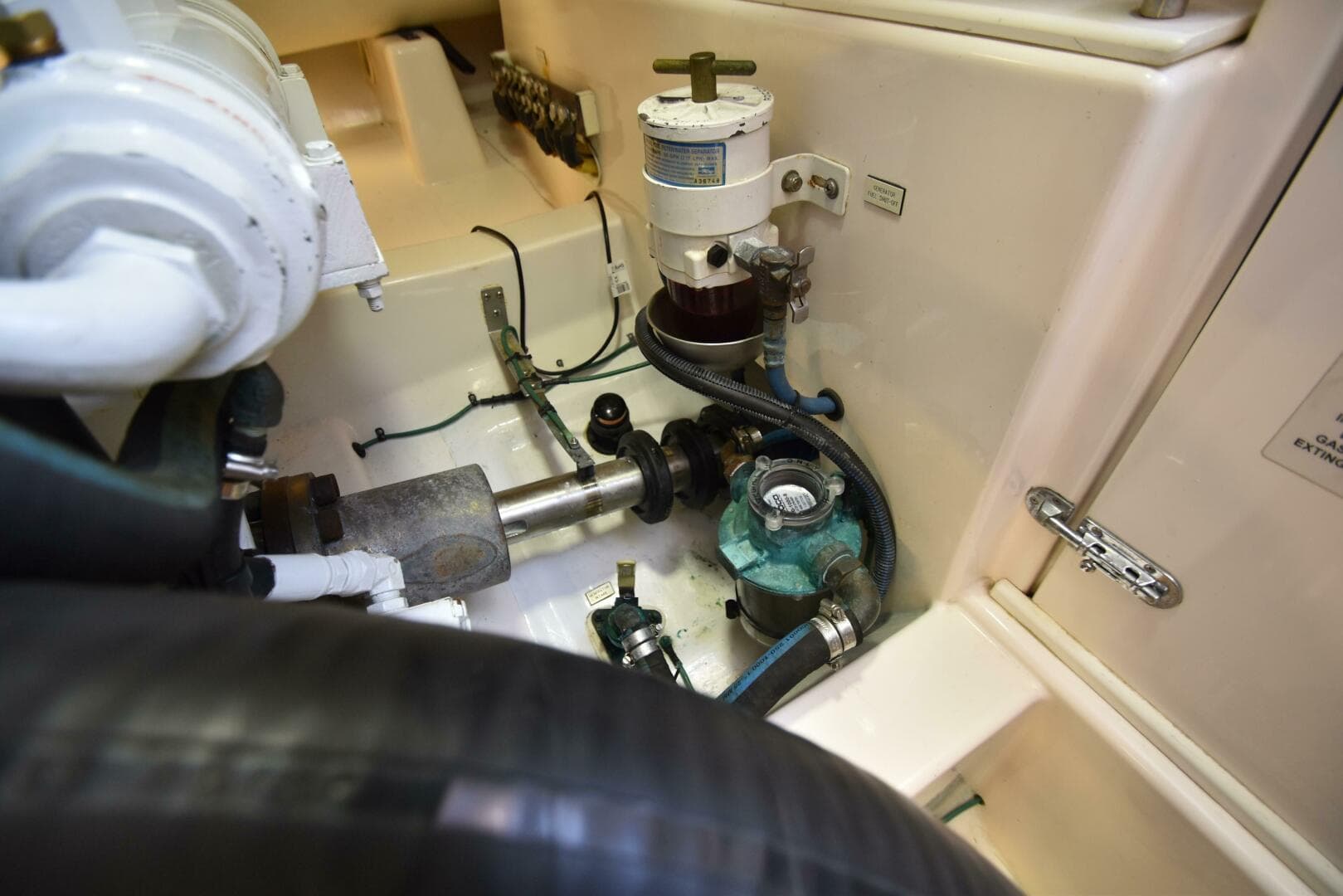 2008 Cabo 43 Convertible