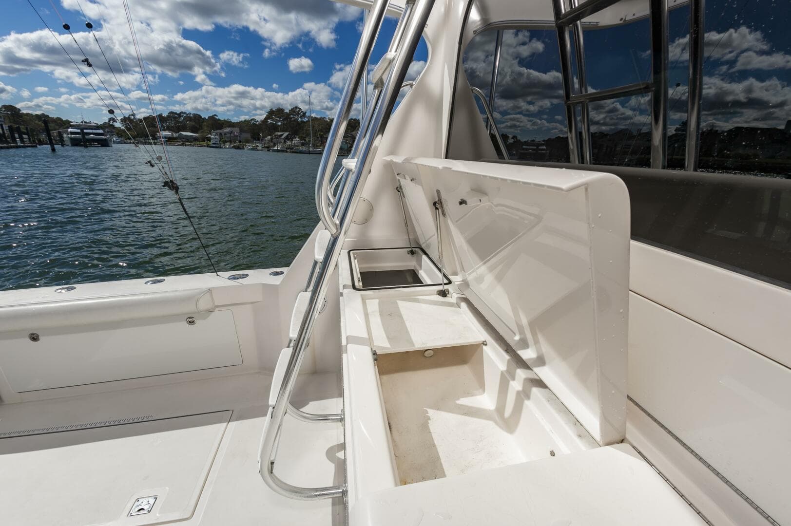 2008 Cabo 43 Convertible