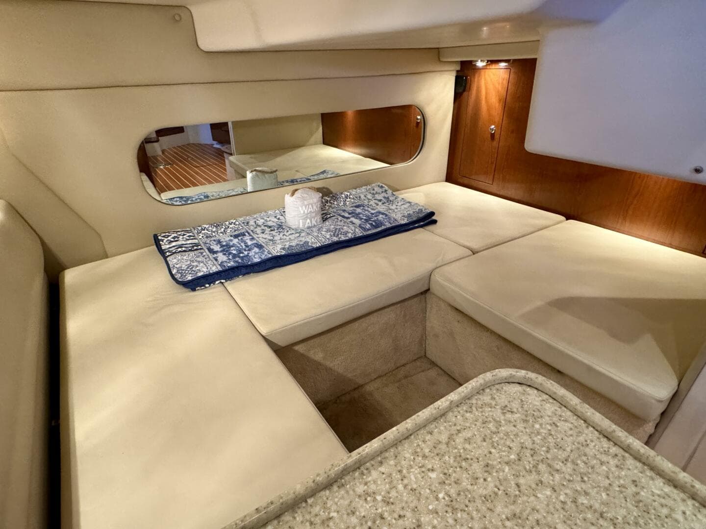 2006 Regal 3360 Window Express