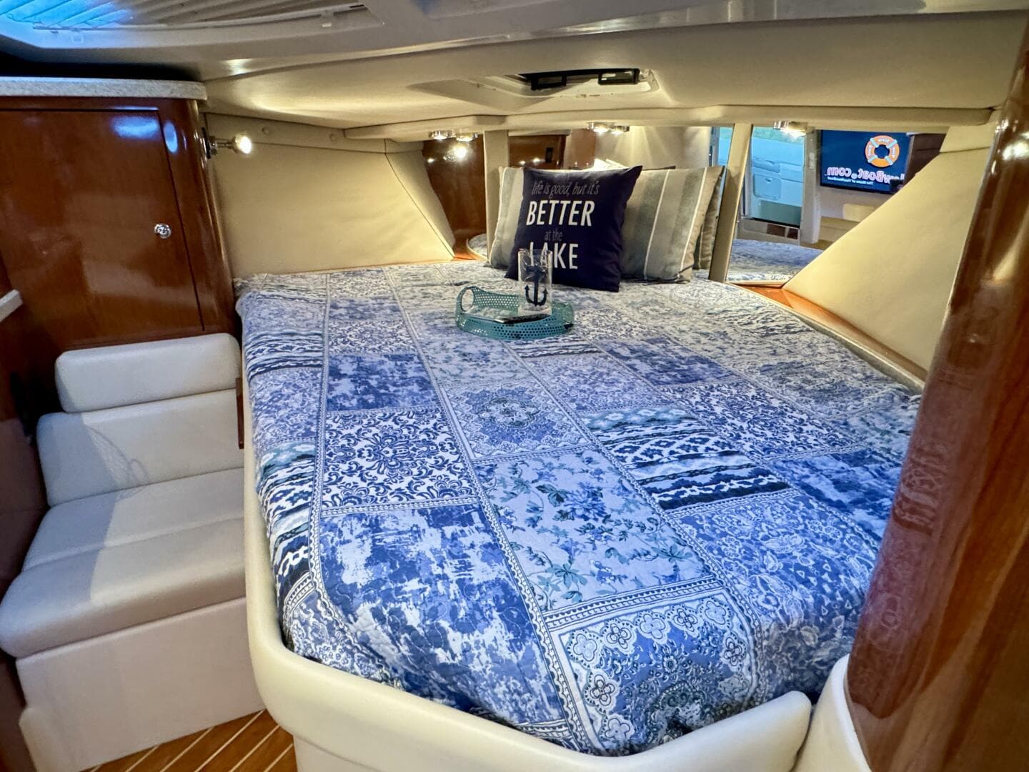 2006 Regal 3360 Window Express