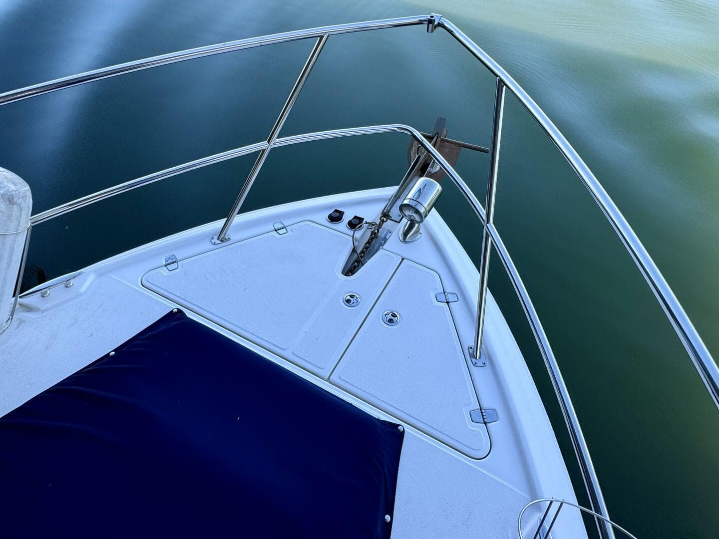 2006 Regal 3360 Window Express