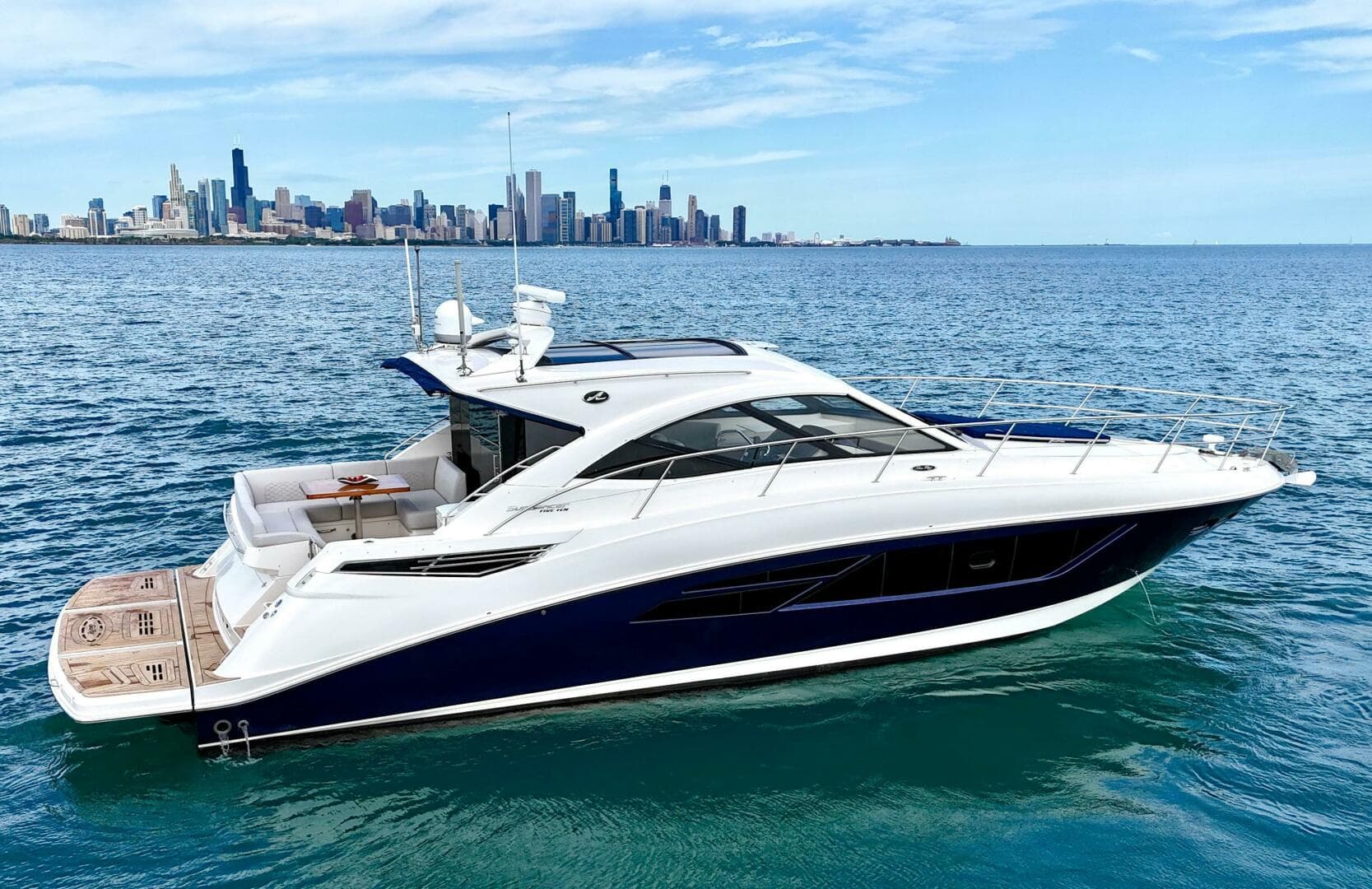 2017 Sea Ray 510 Sundancer