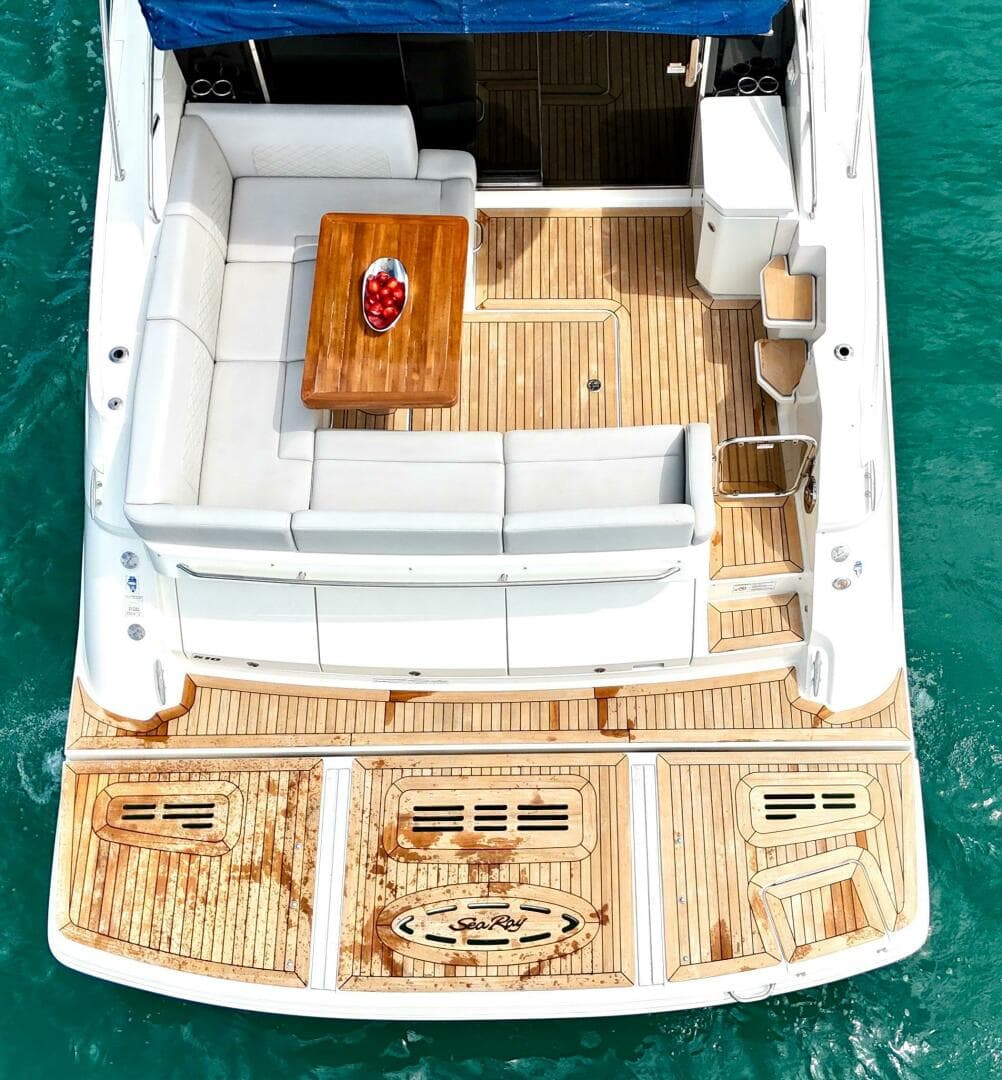 2017 Sea Ray 510 Sundancer