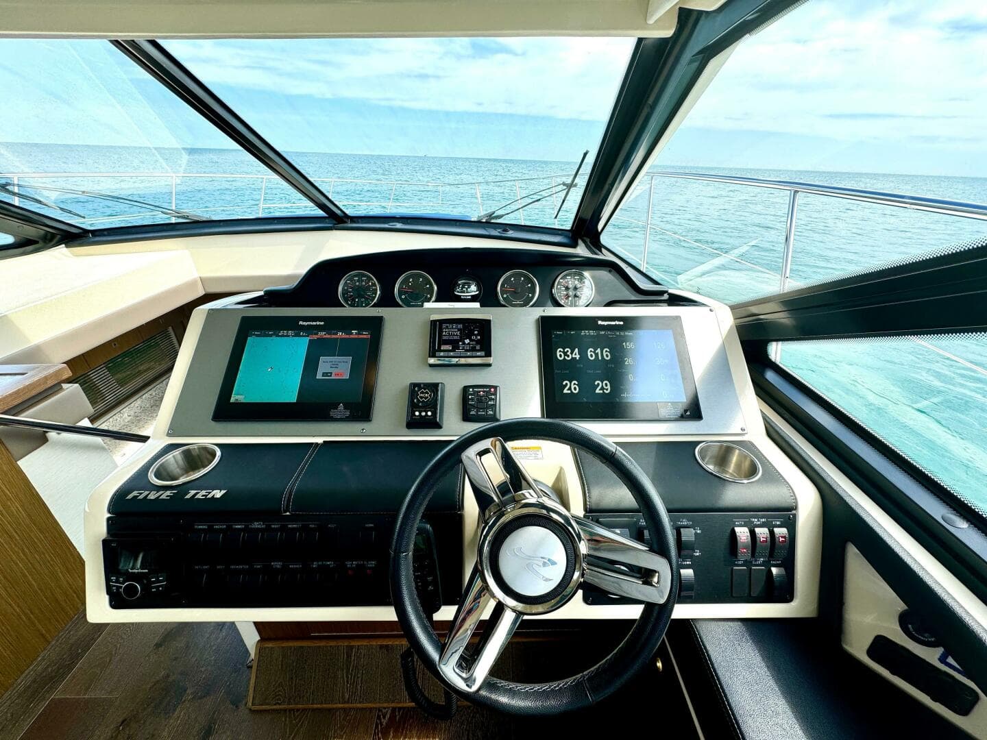 2017 Sea Ray 510 Sundancer