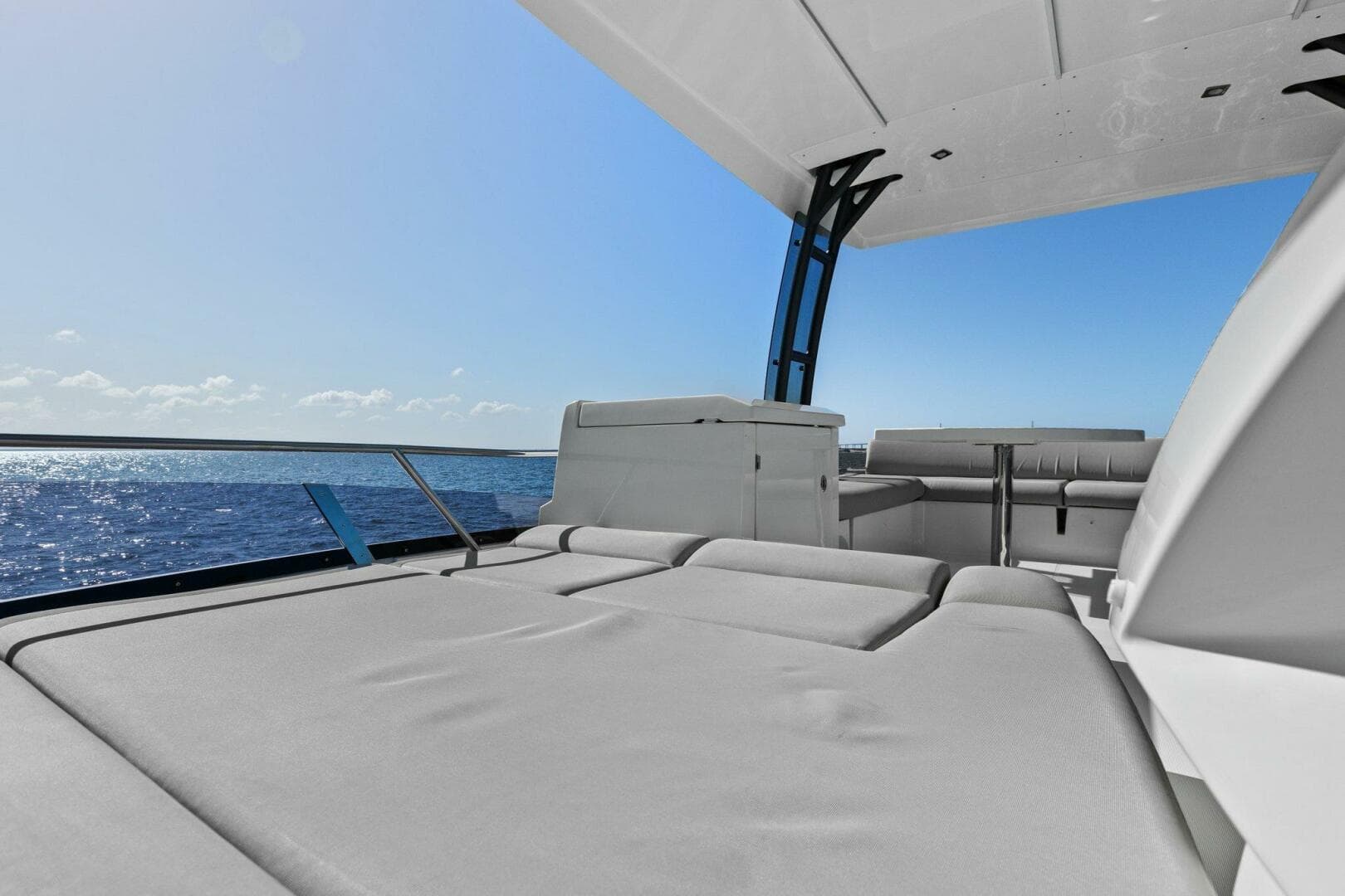 2022 Prestige 460 Flybridge - Brace Yourself Too -Flybridge