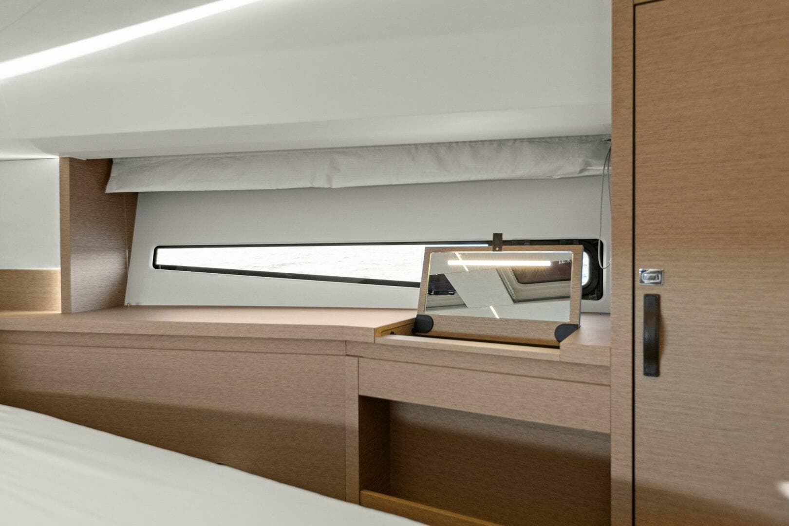 2022 Prestige 460 Flybridge - Brace Yourself Too -Guest Stateroom