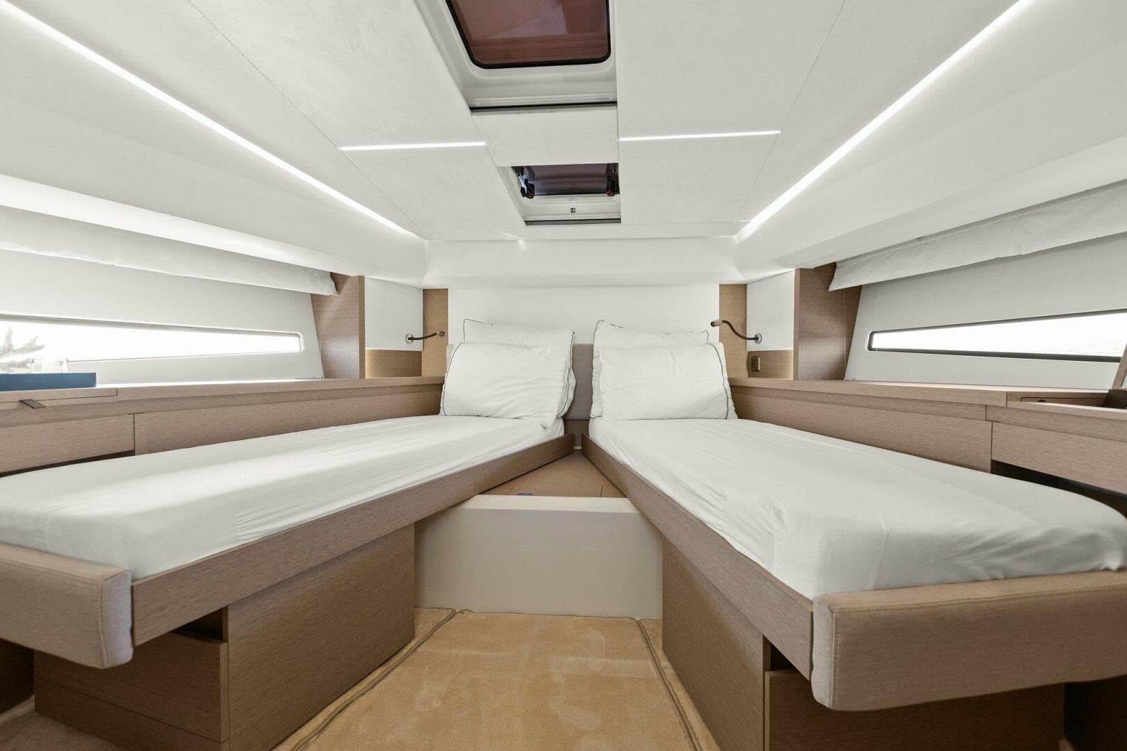 2022 Prestige 460 Flybridge - Brace Yourself Too -Guest Stateroom