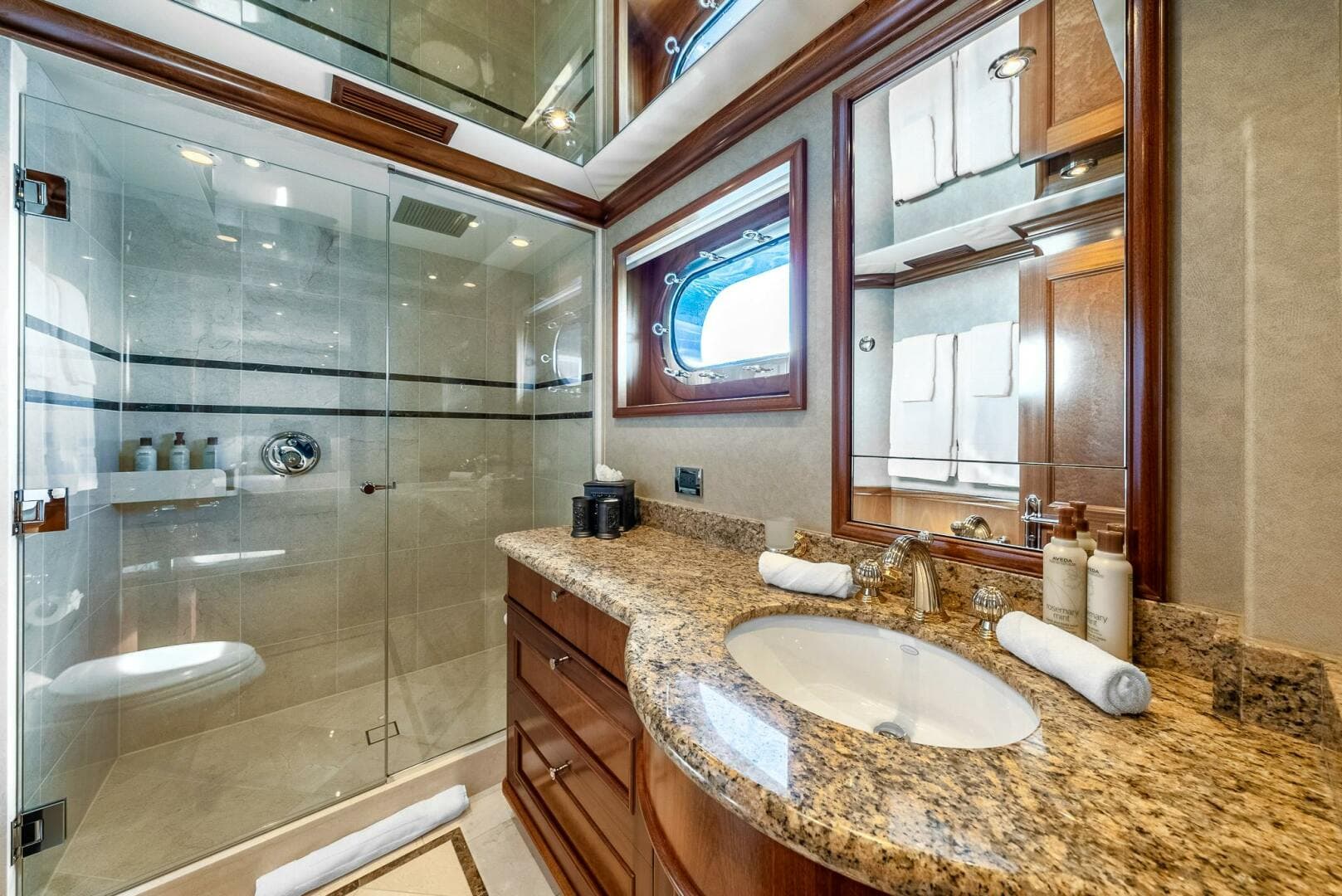 2007 Richmond Yachts Richmond 142