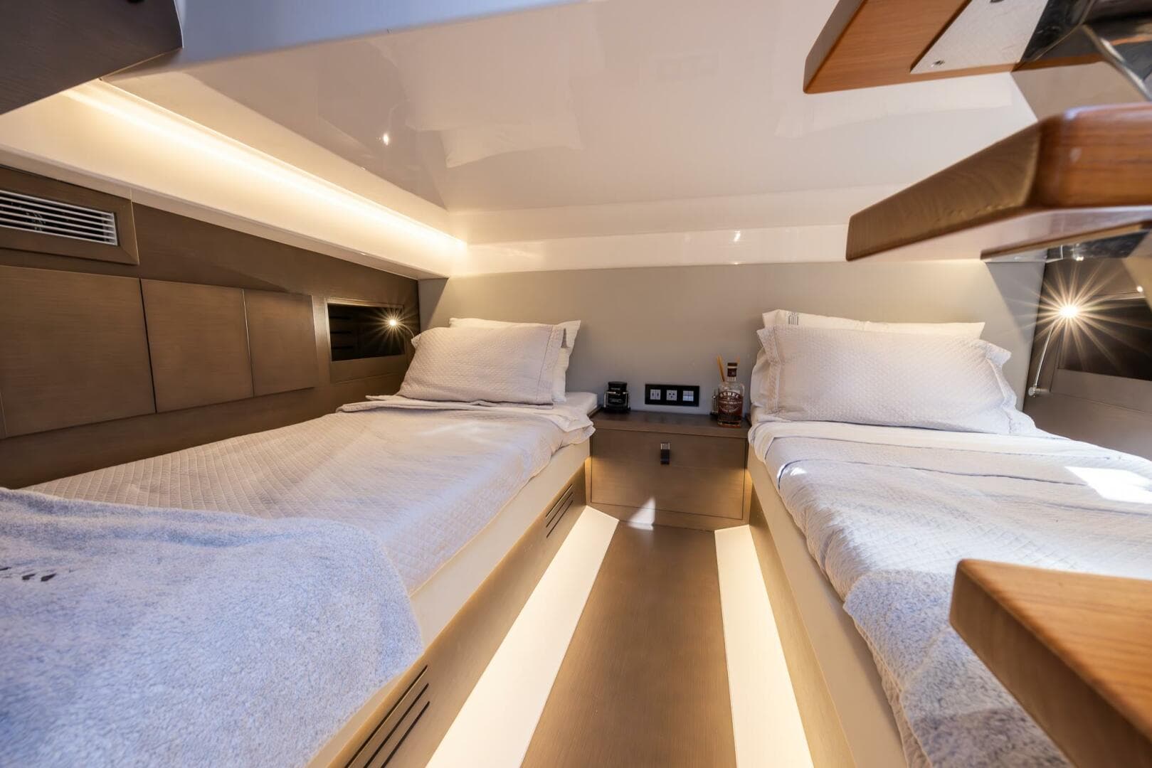 2022 Tesoro 38T Cruiser