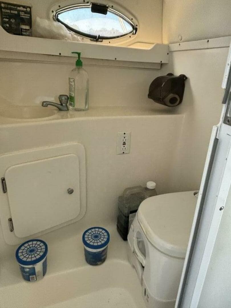 2000 Sport-Craft 272